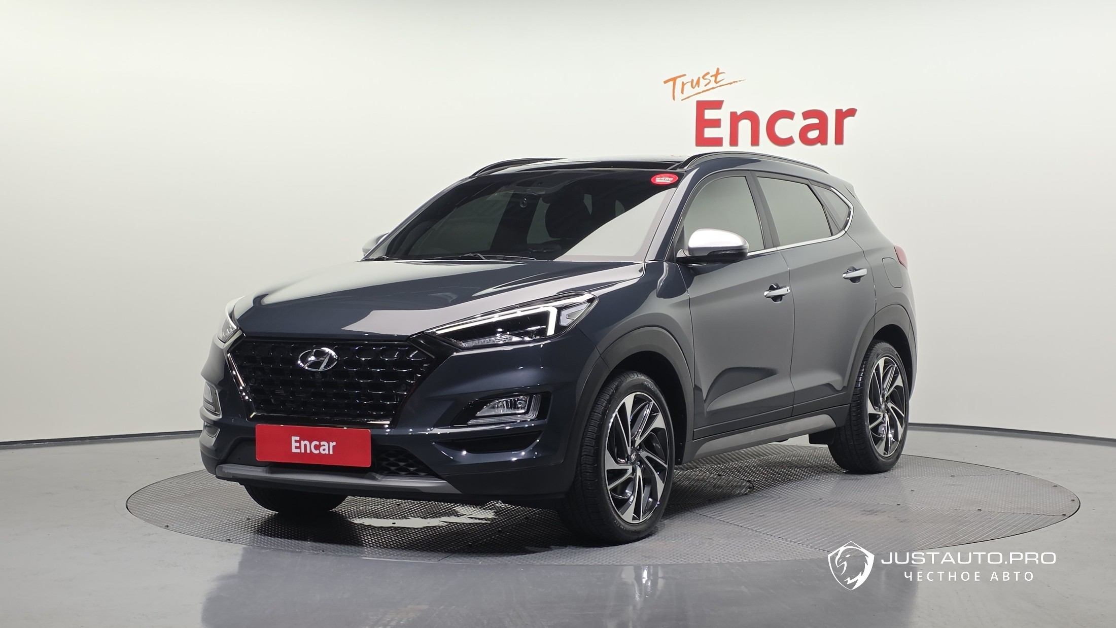 Автомобиль Hyundai Tucson
