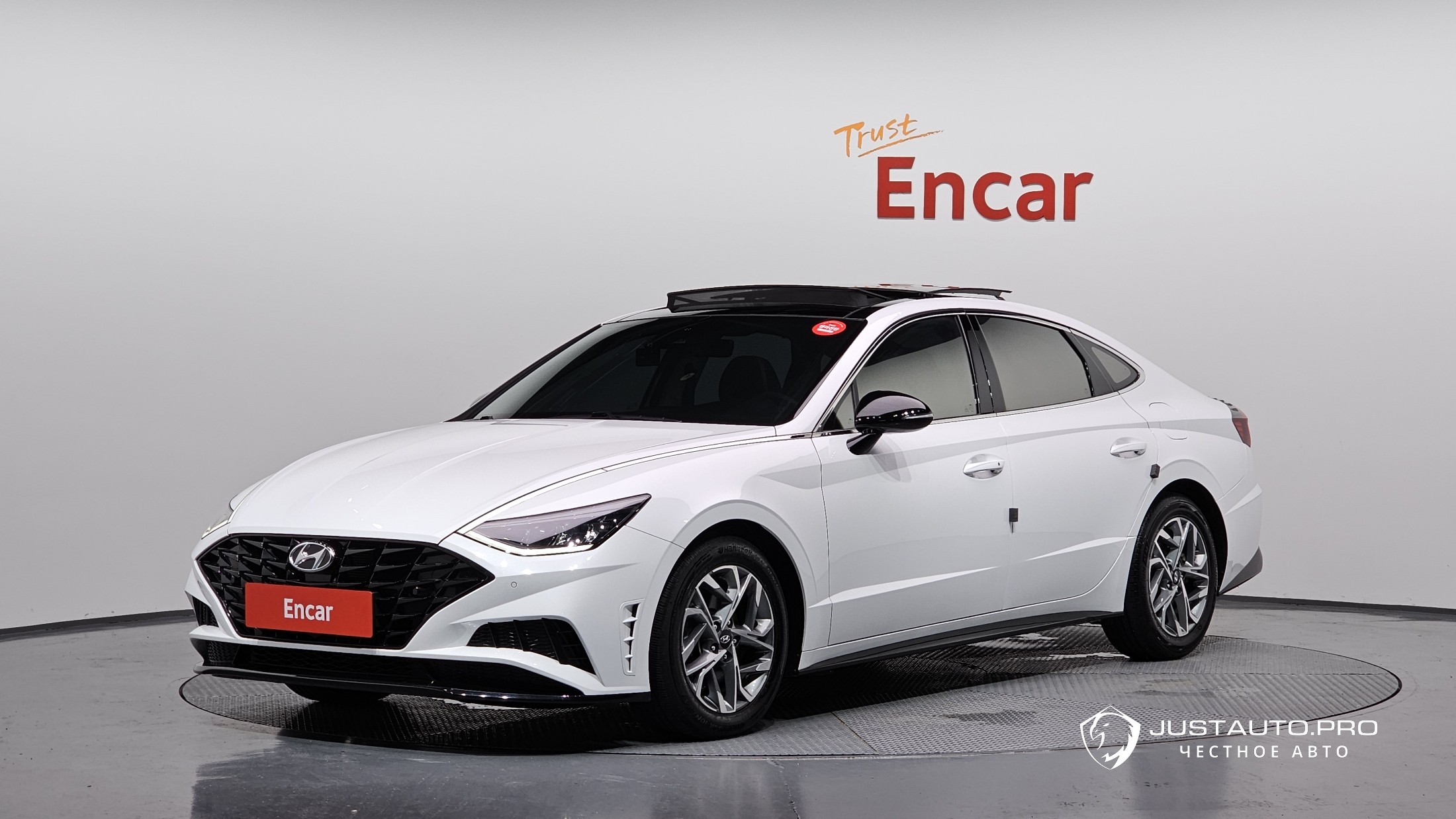 Автомобиль Hyundai Sonata