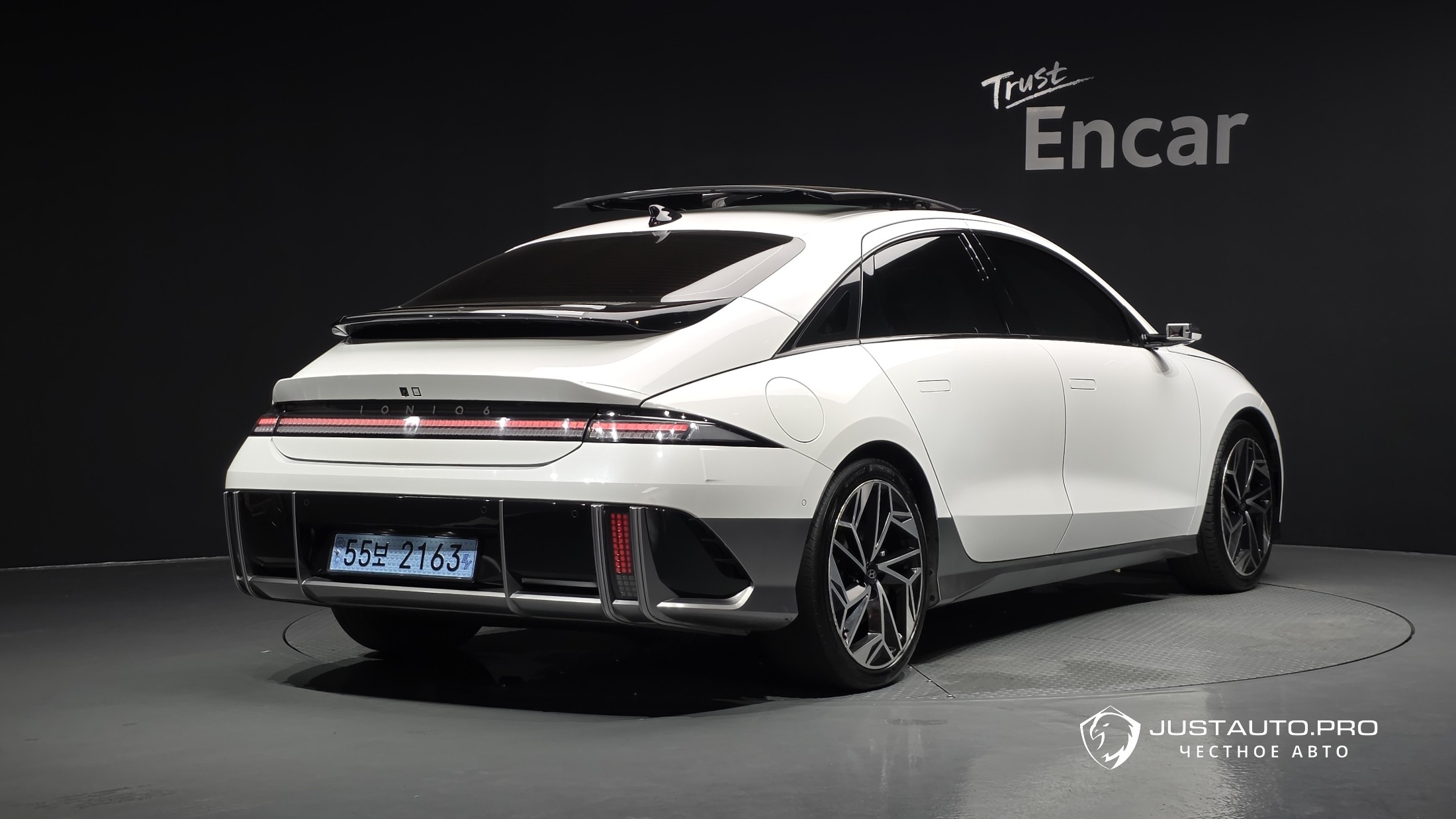 Автомобиль Hyundai Ioniq6