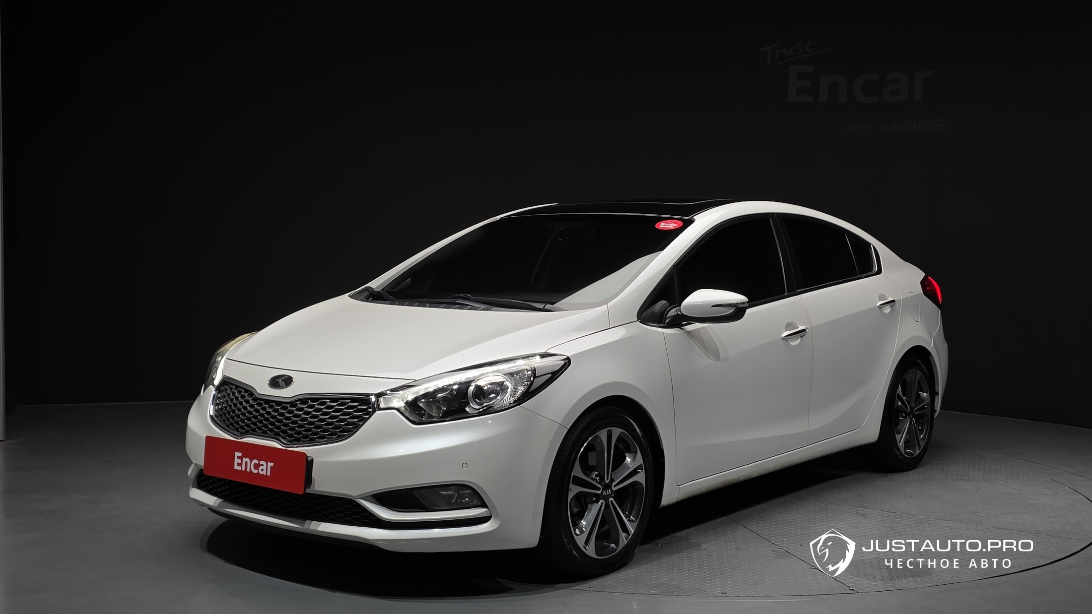 Автомобиль Kia K3