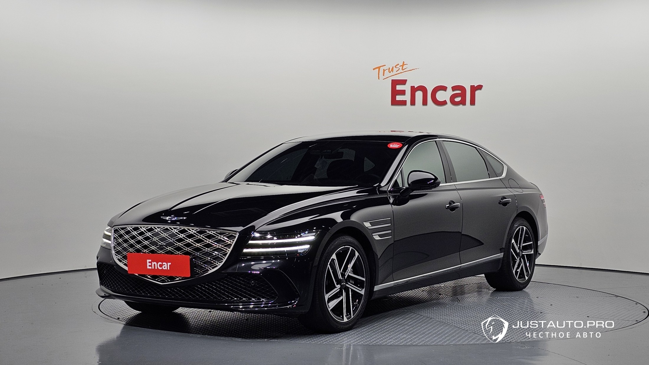 Автомобиль Genesis G80
