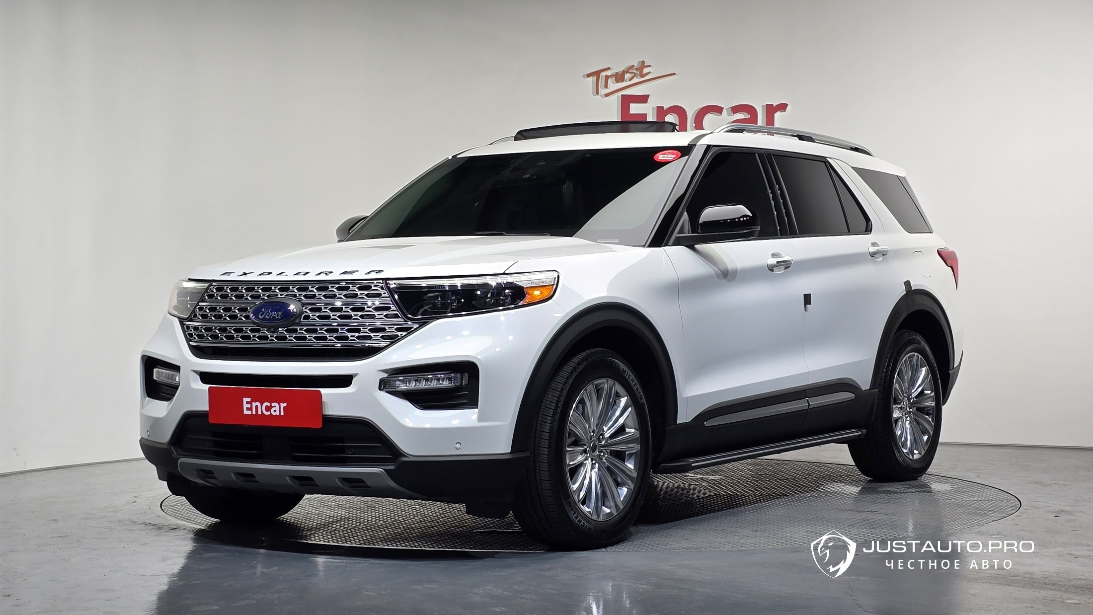Автомобиль Ford Explorer