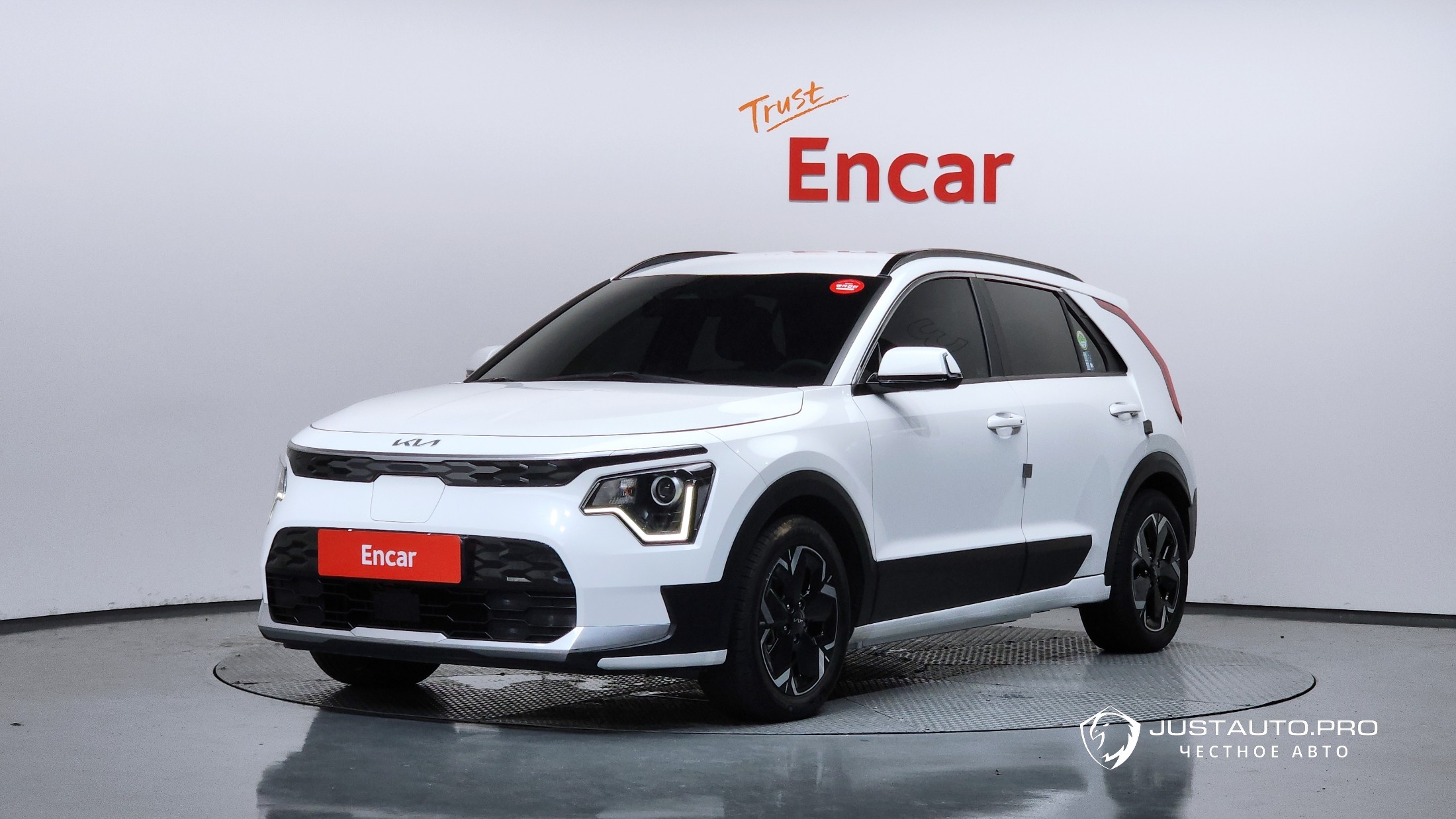 Автомобиль Kia Niro