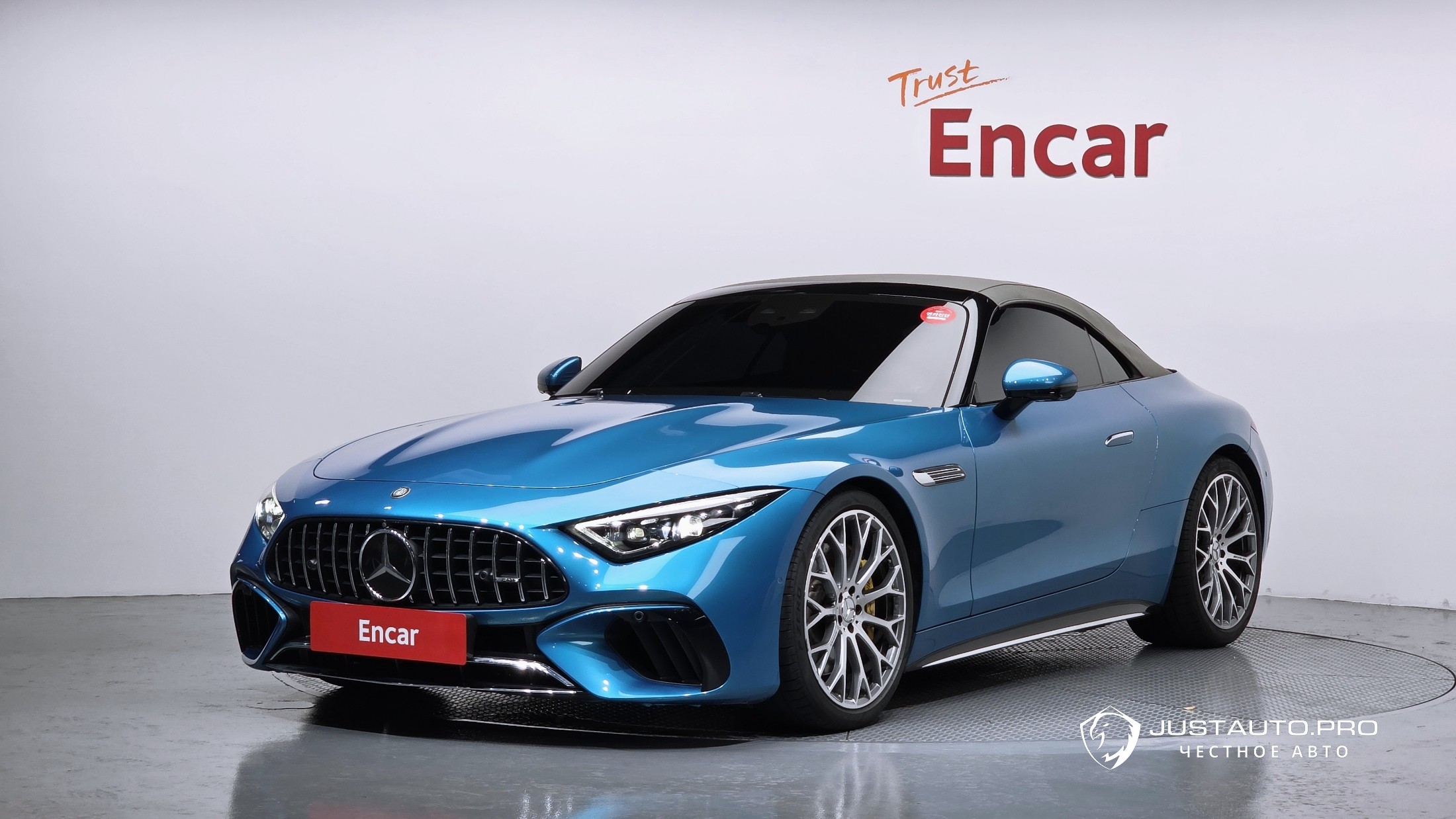 Автомобиль Mercedes-Benz SL-Class