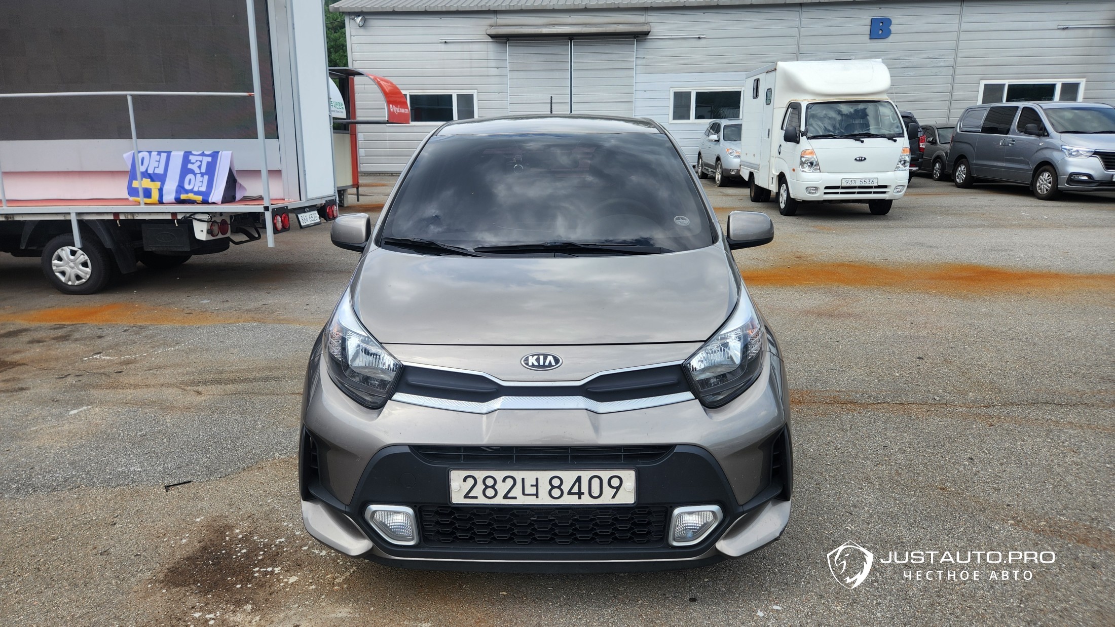Автомобиль Kia morning