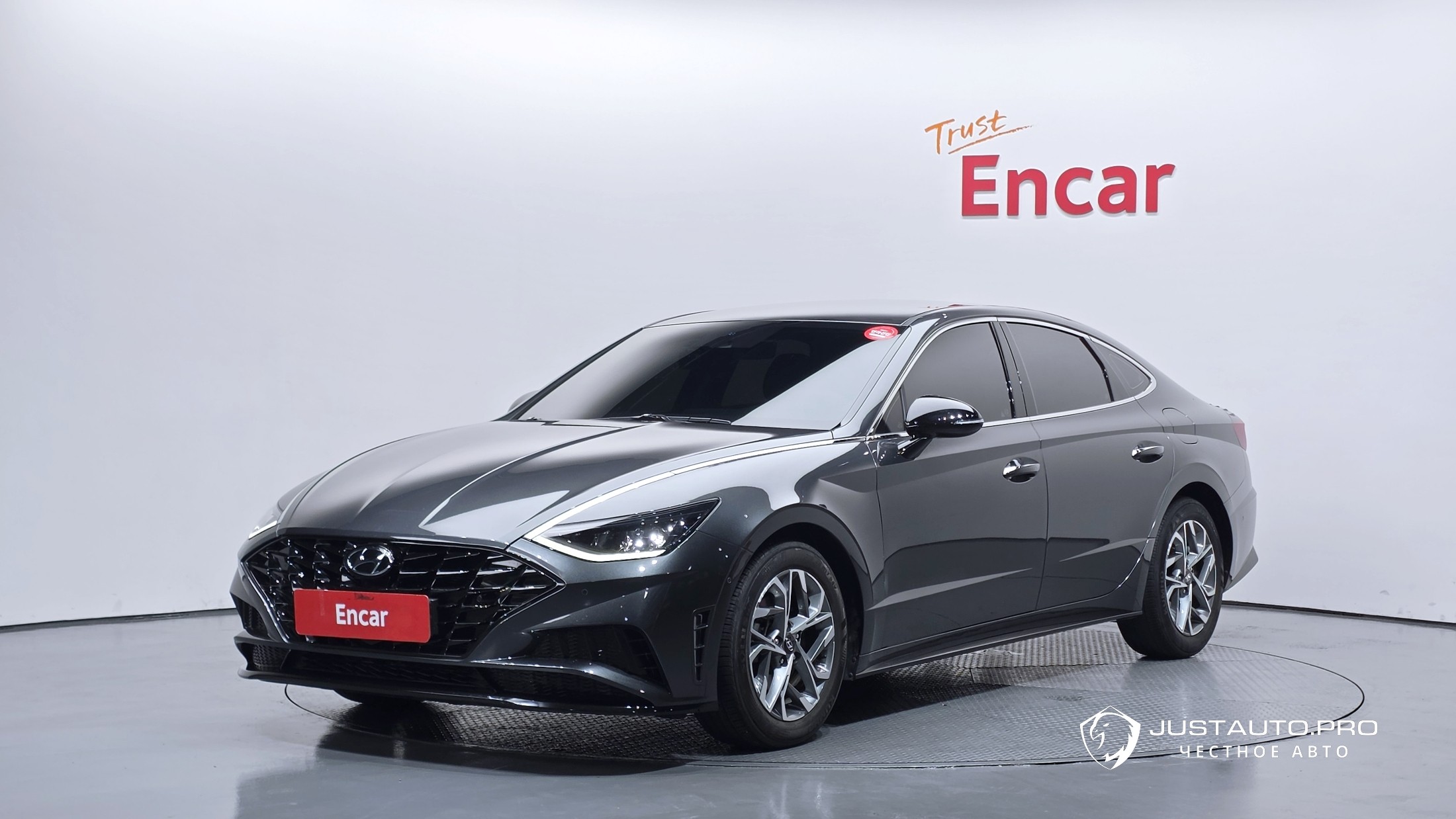 Автомобиль Hyundai Sonata