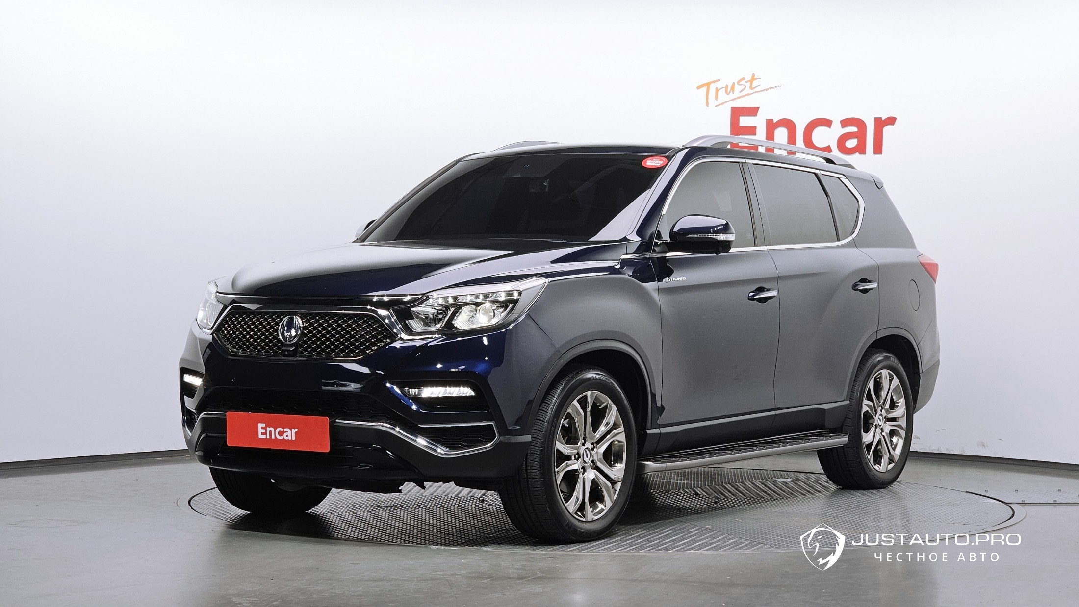 Автомобиль KG_Mobility_Ssangyong Rexton