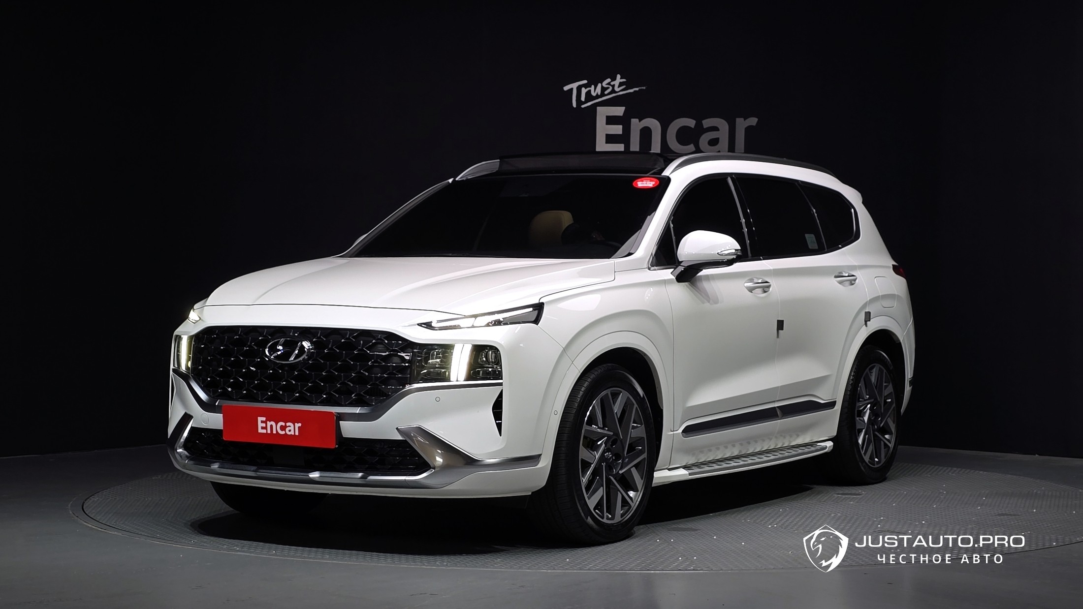 Автомобиль Hyundai Santafe