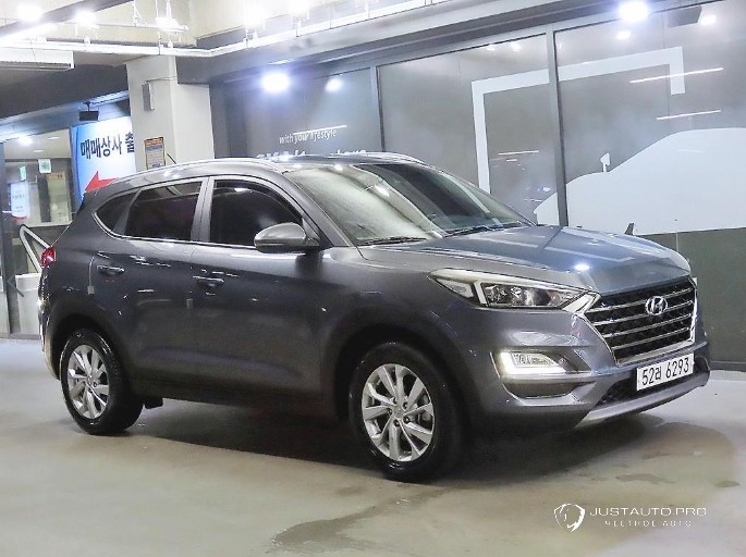 Автомобиль Hyundai Tucson