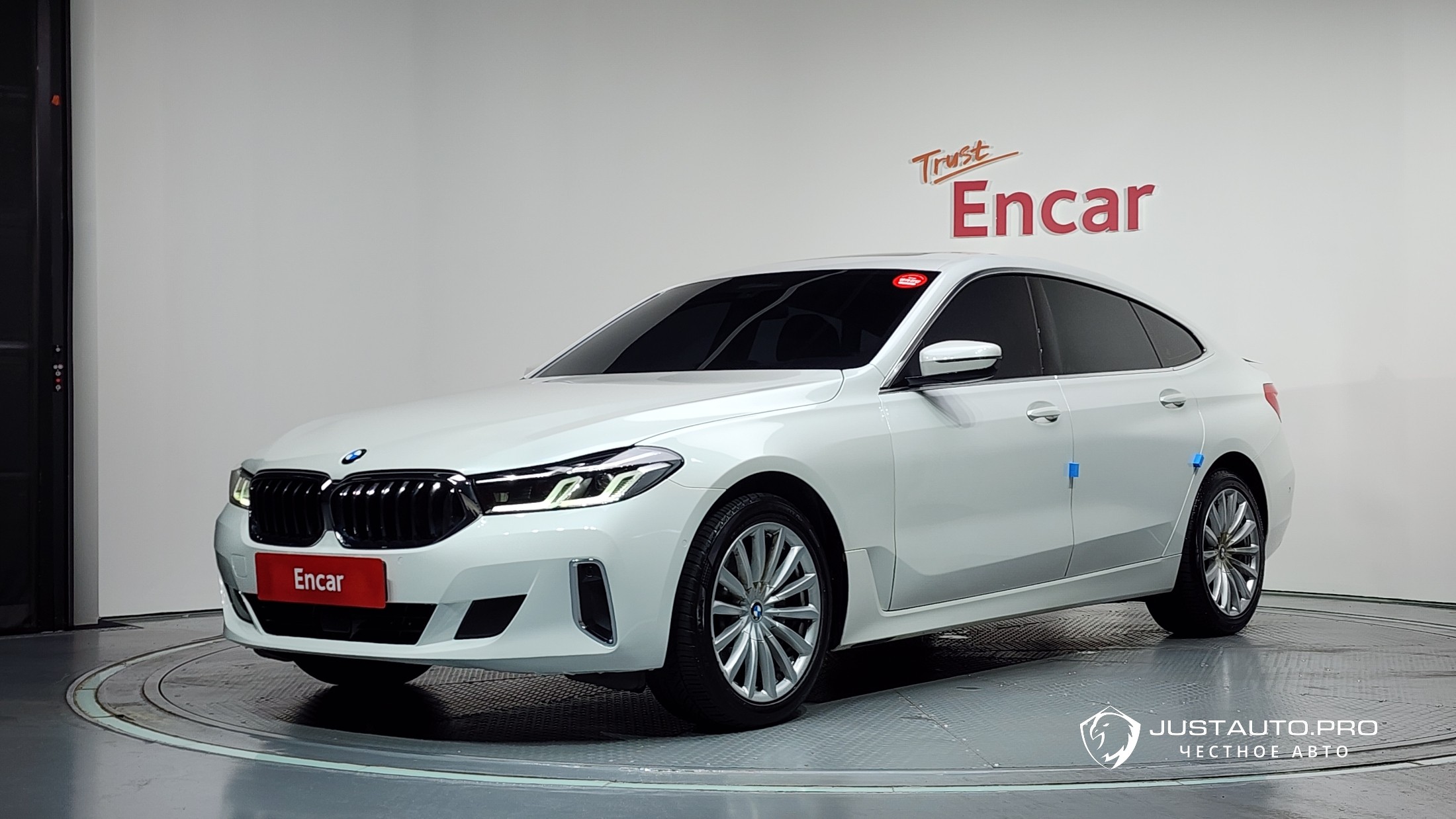 Автомобиль BMW Gran Turismo