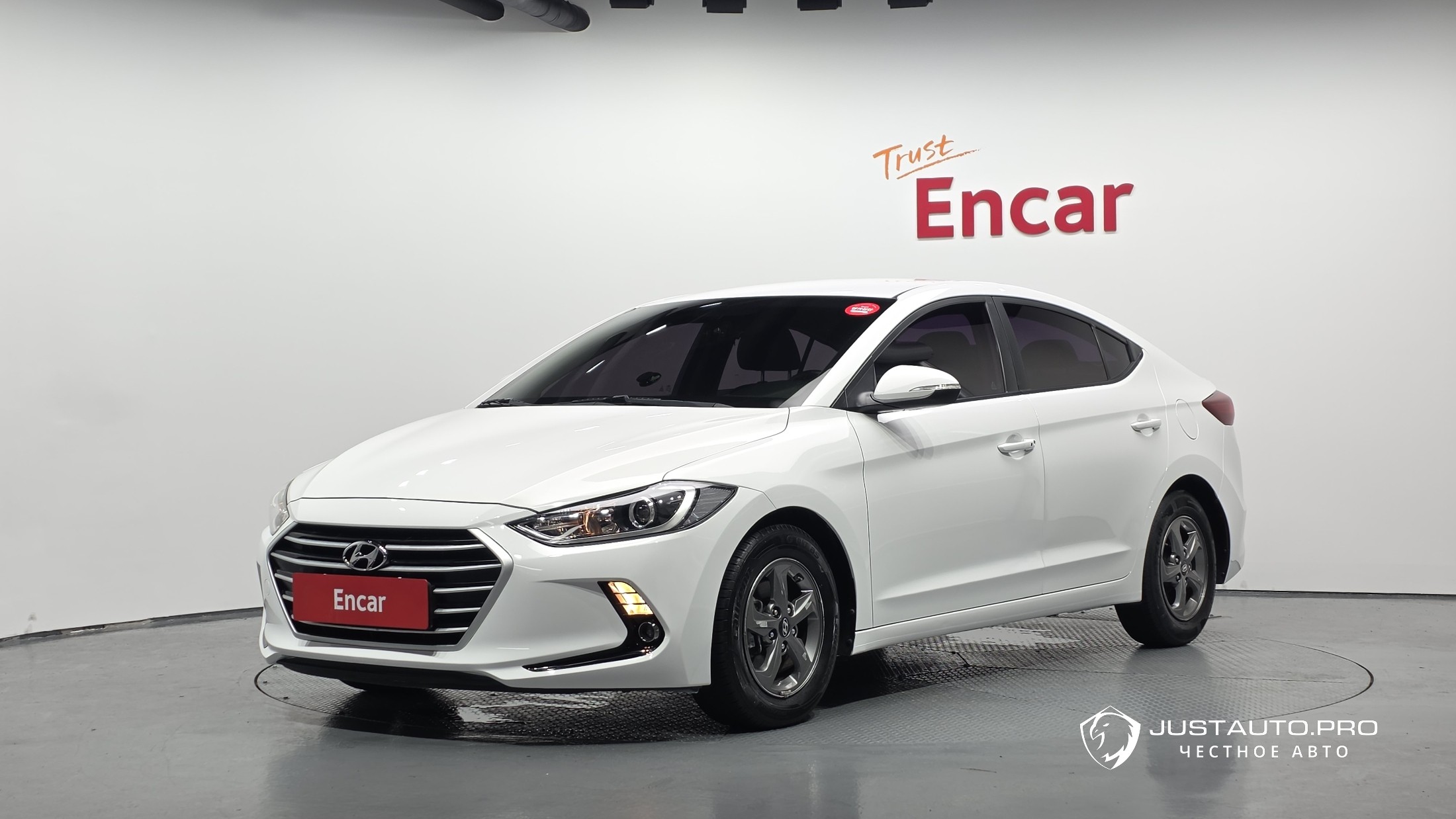 Автомобиль Hyundai AVANTE