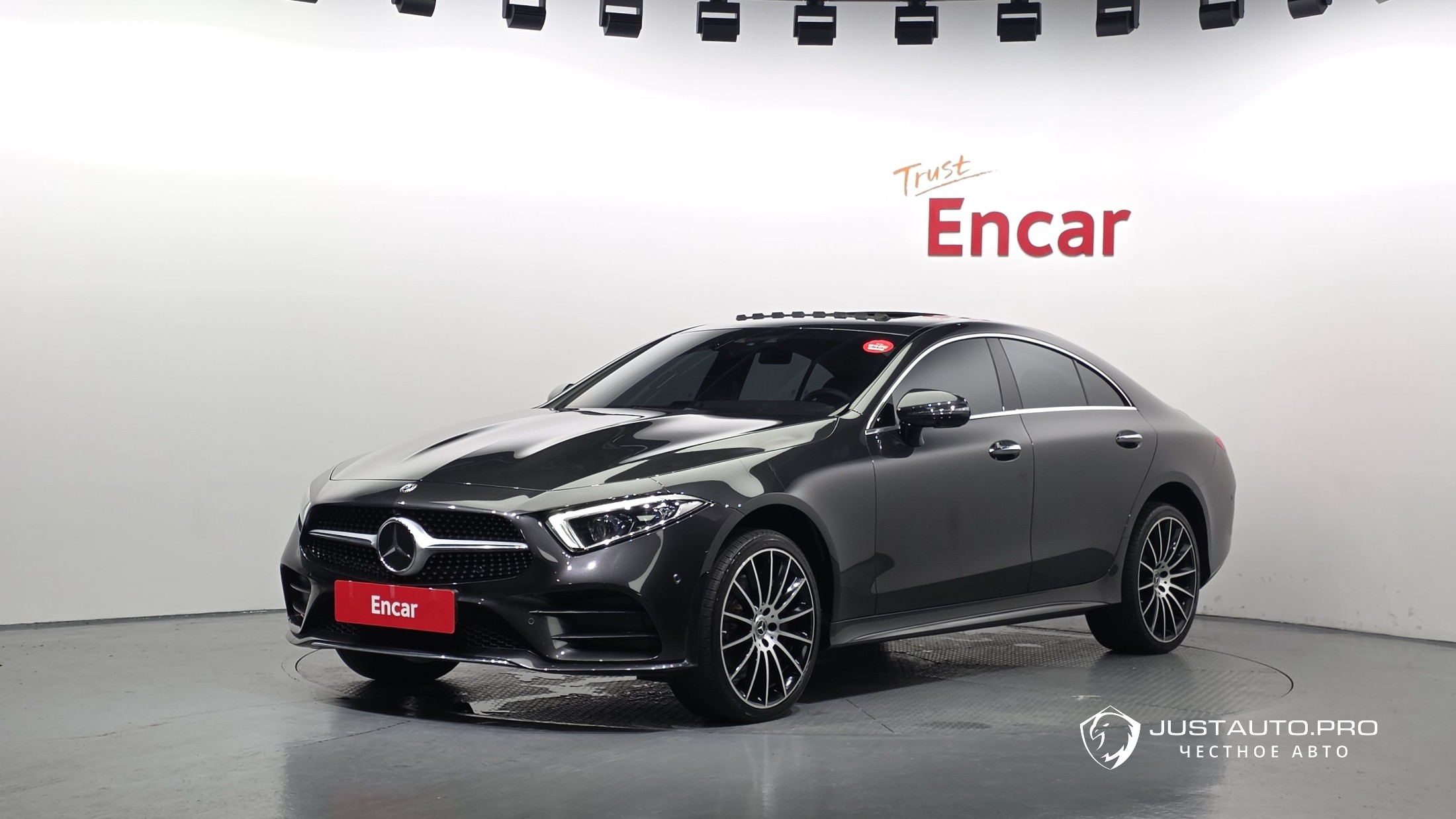 Автомобиль Mercedes-Benz CLS-Class