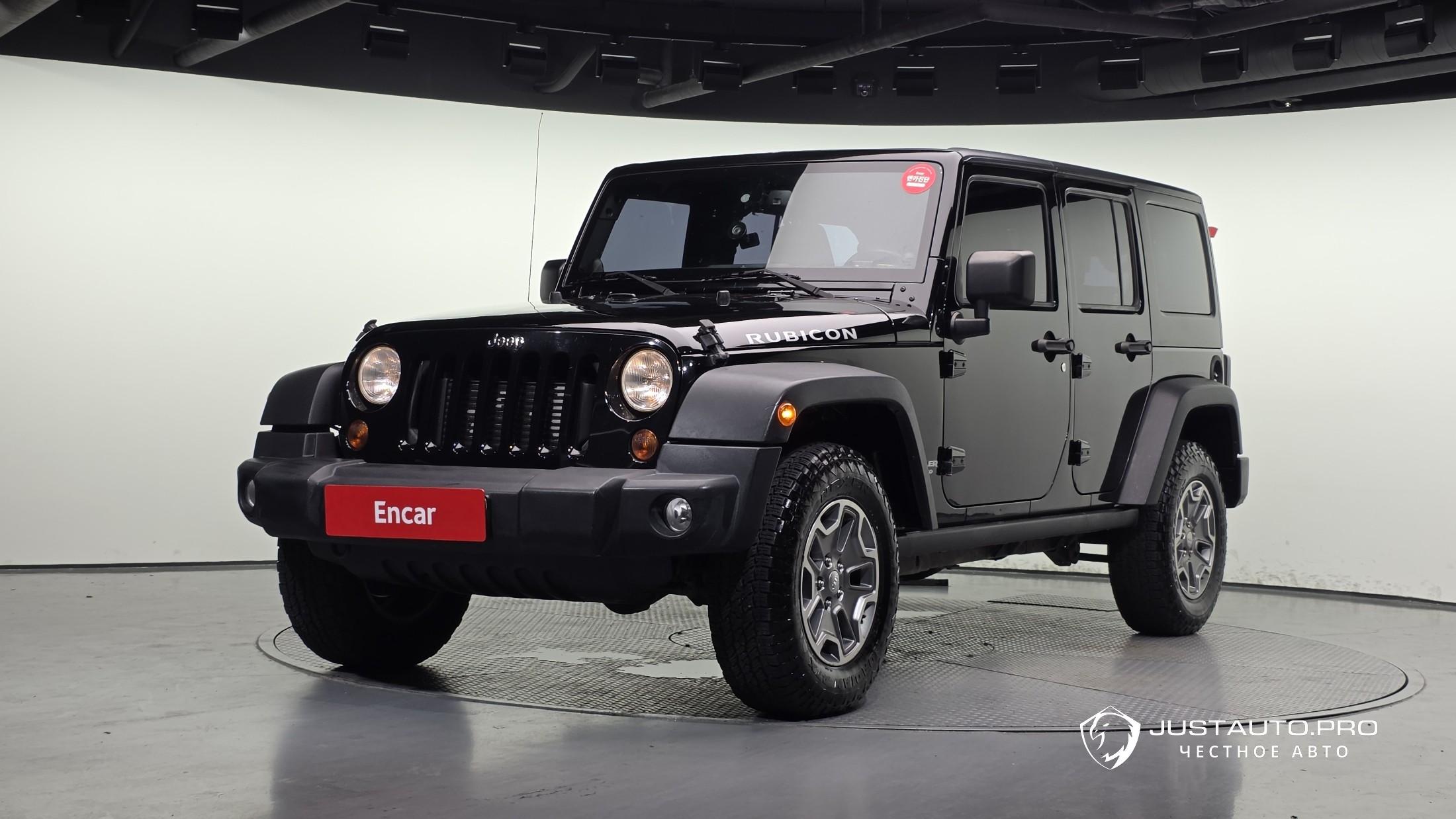 Автомобиль Jeep Wrangler