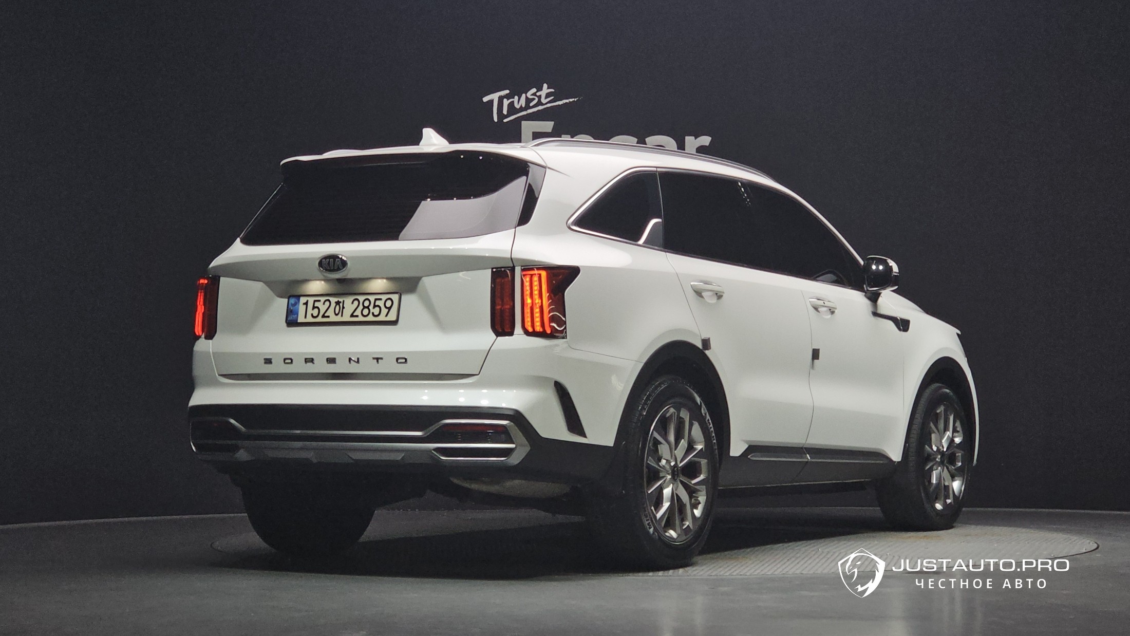 Автомобиль Kia Sorento