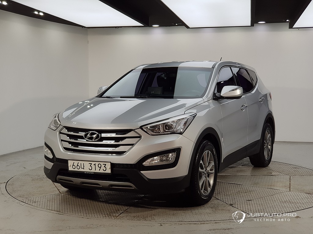 Автомобиль Hyundai Santafe