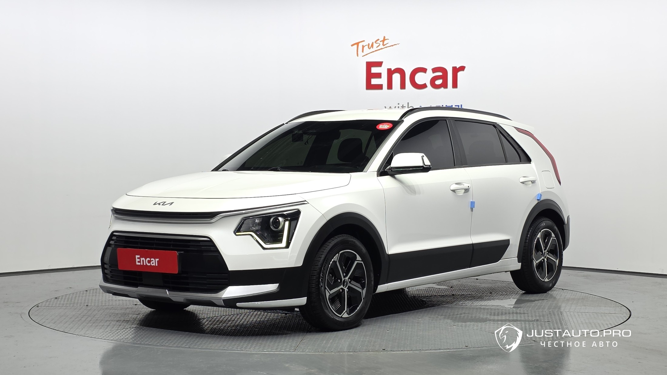 Автомобиль Kia Niro