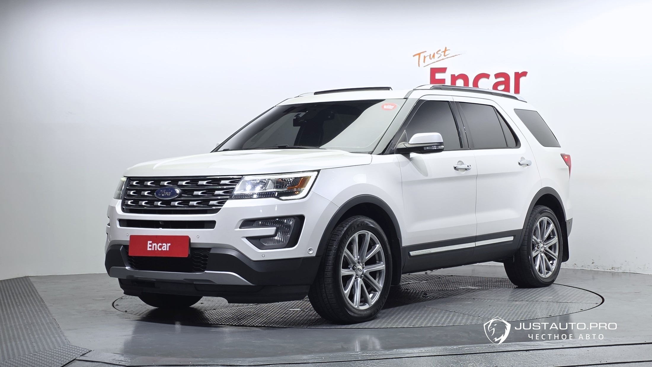 Автомобиль Ford Explorer
