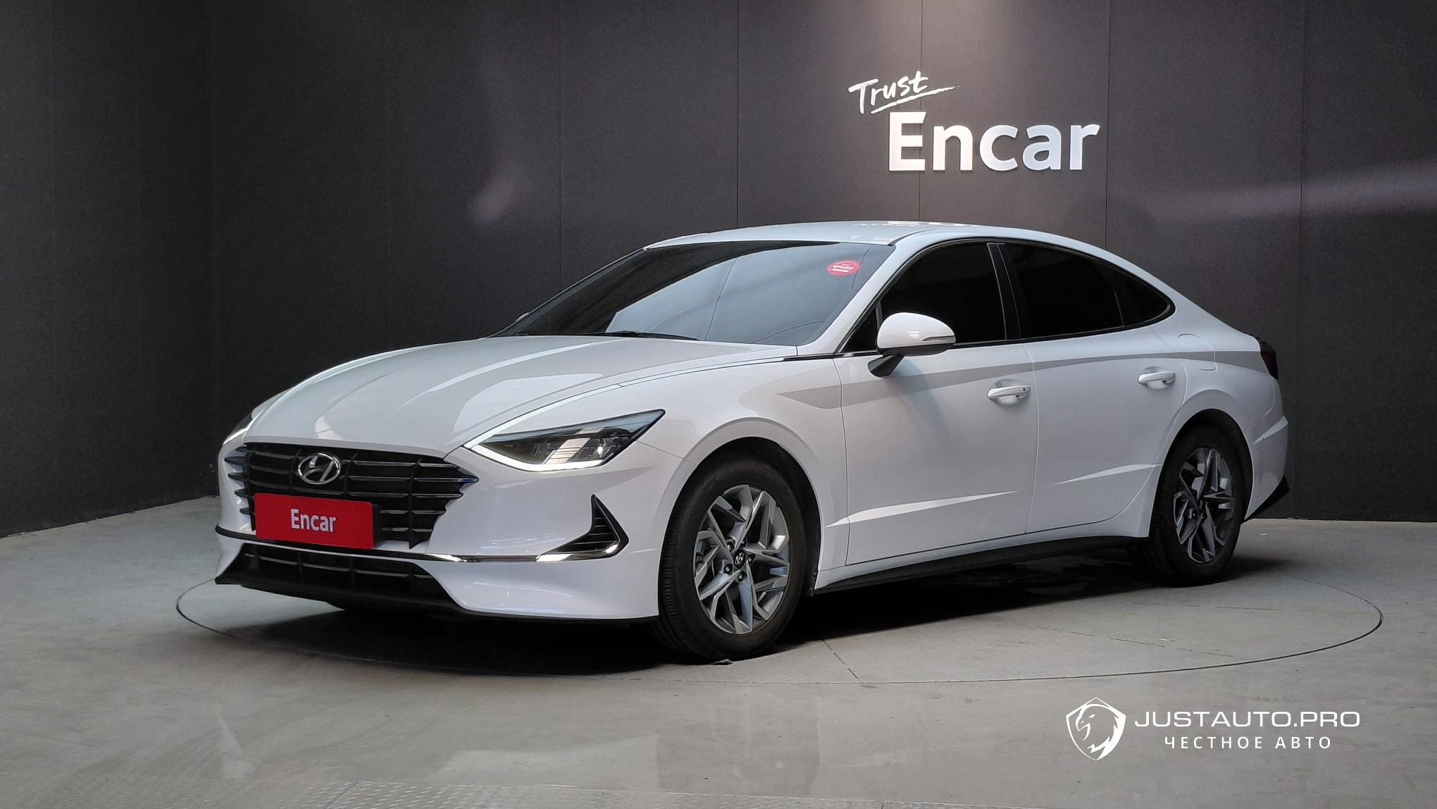 Автомобиль Hyundai Sonata