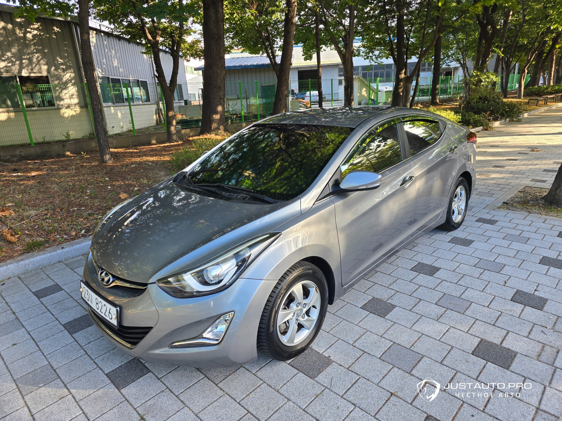 Автомобиль Hyundai AVANTE