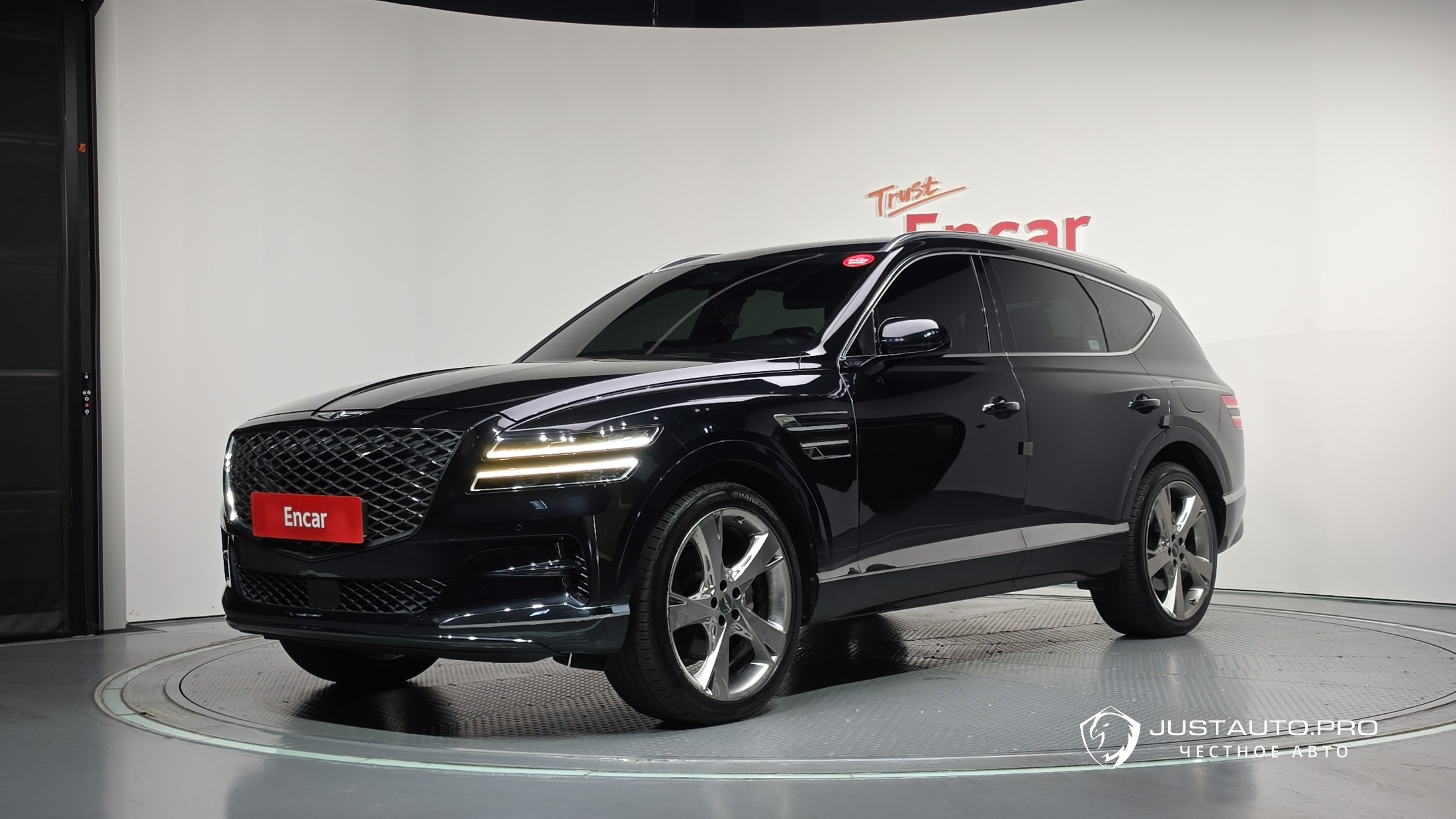 Автомобиль Genesis GV80
