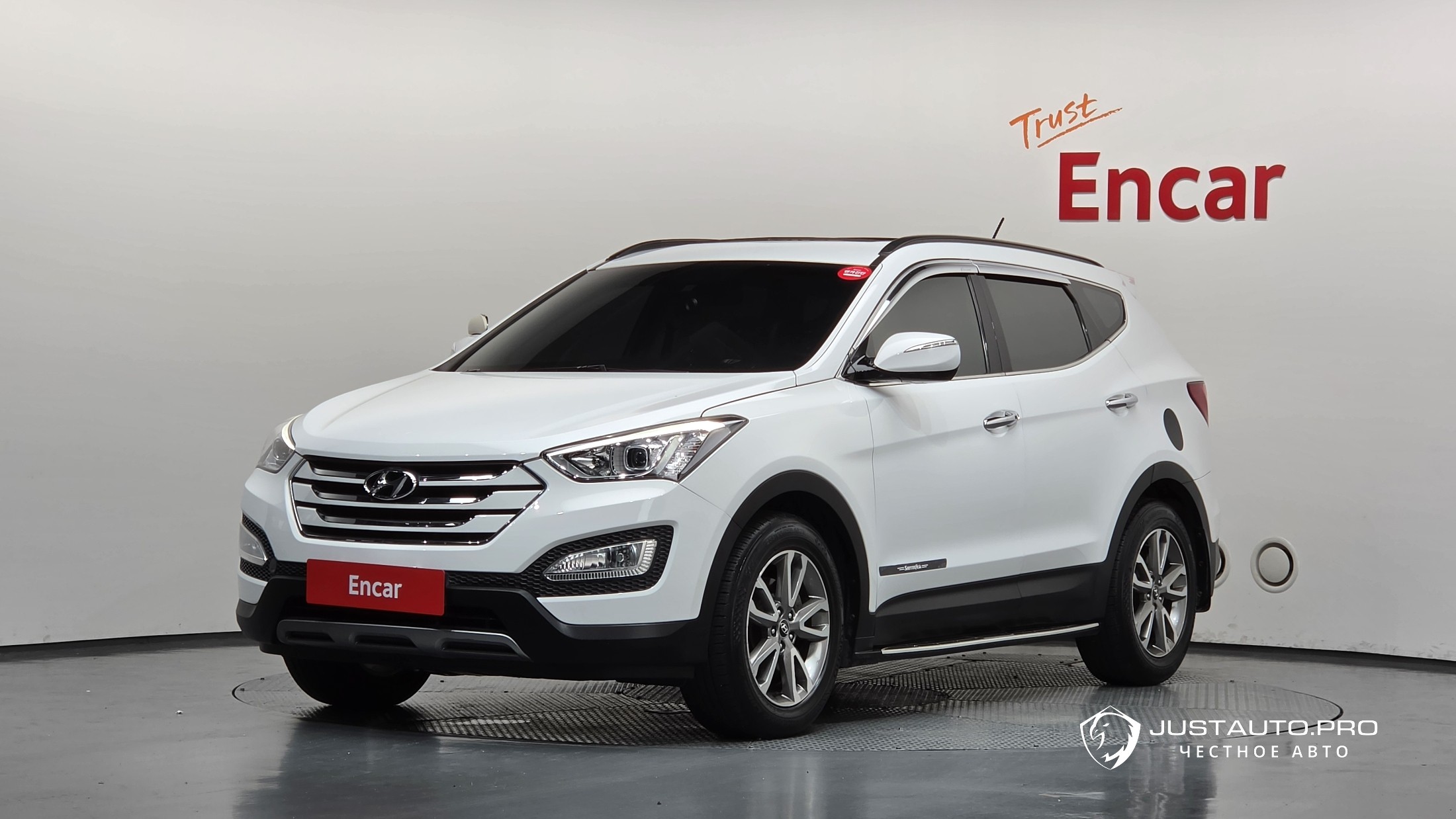 Автомобиль Hyundai Santafe