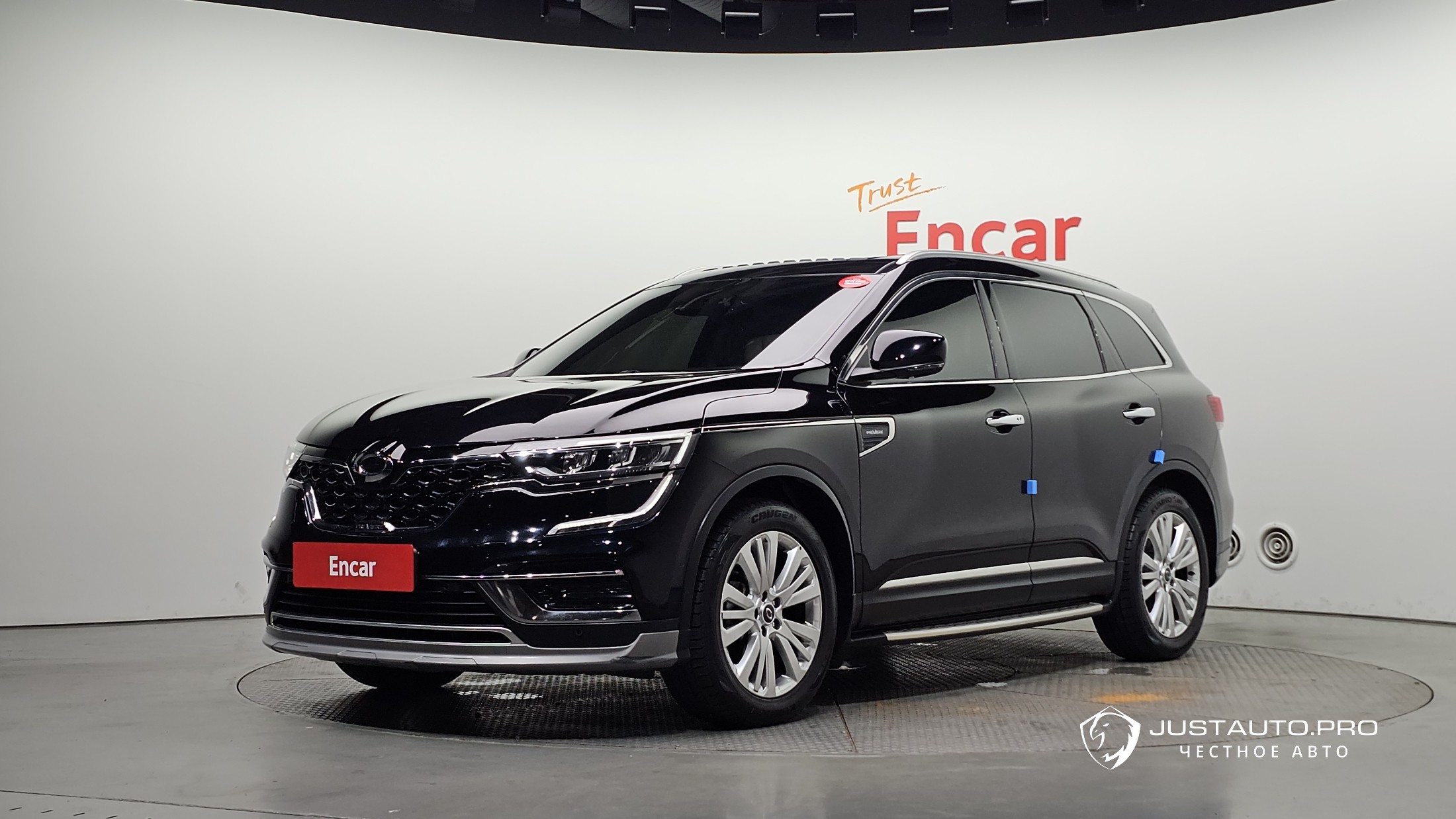 Автомобиль Renault-KoreaSamsung QM6