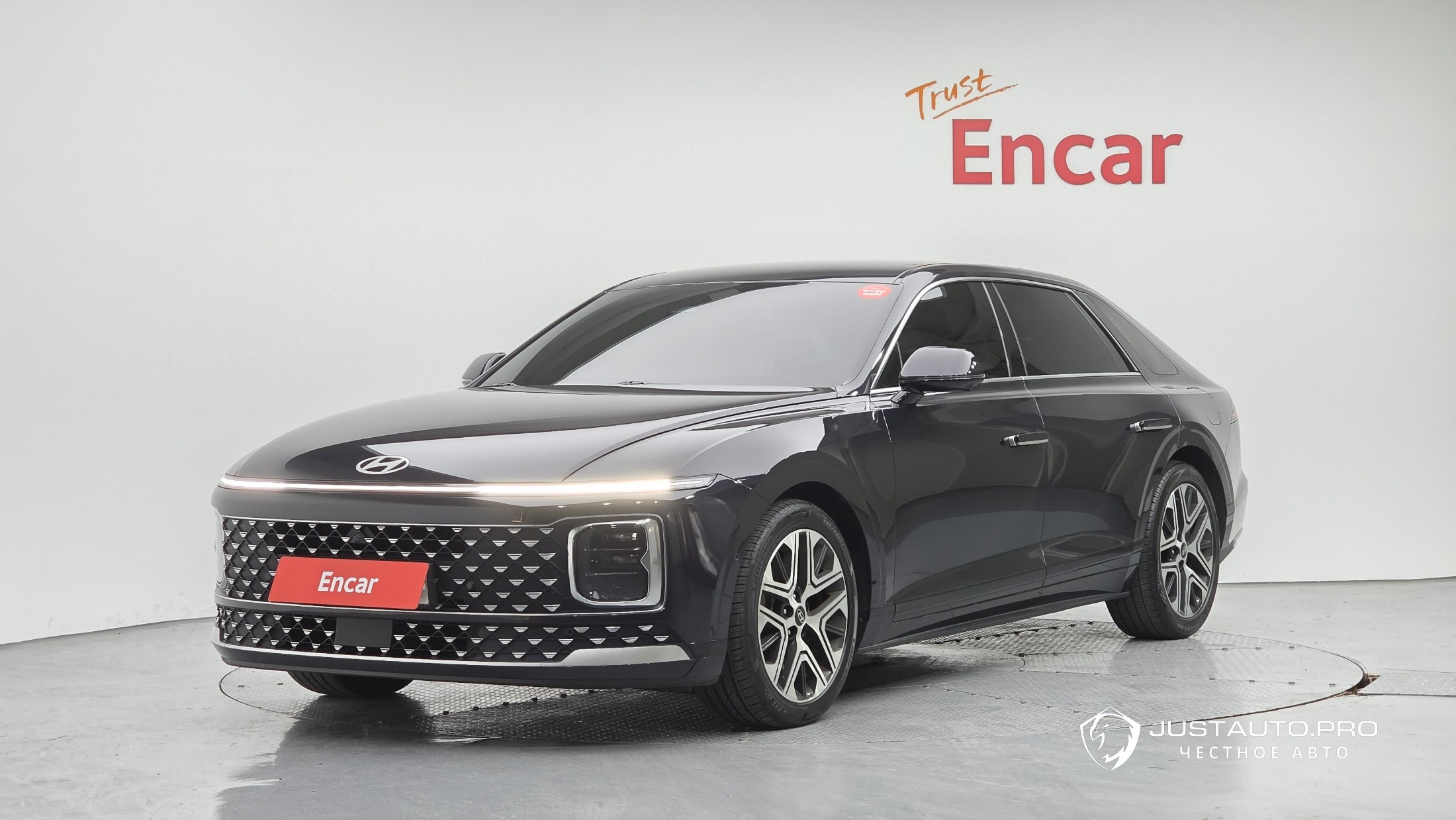 Автомобиль Hyundai Grandeur