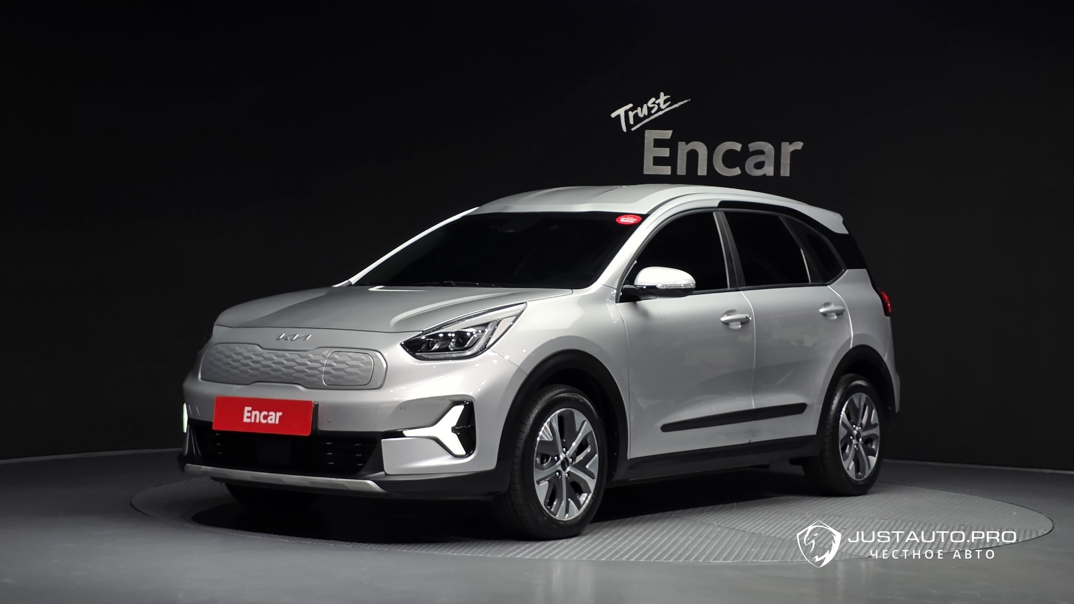 Автомобиль Kia Niro