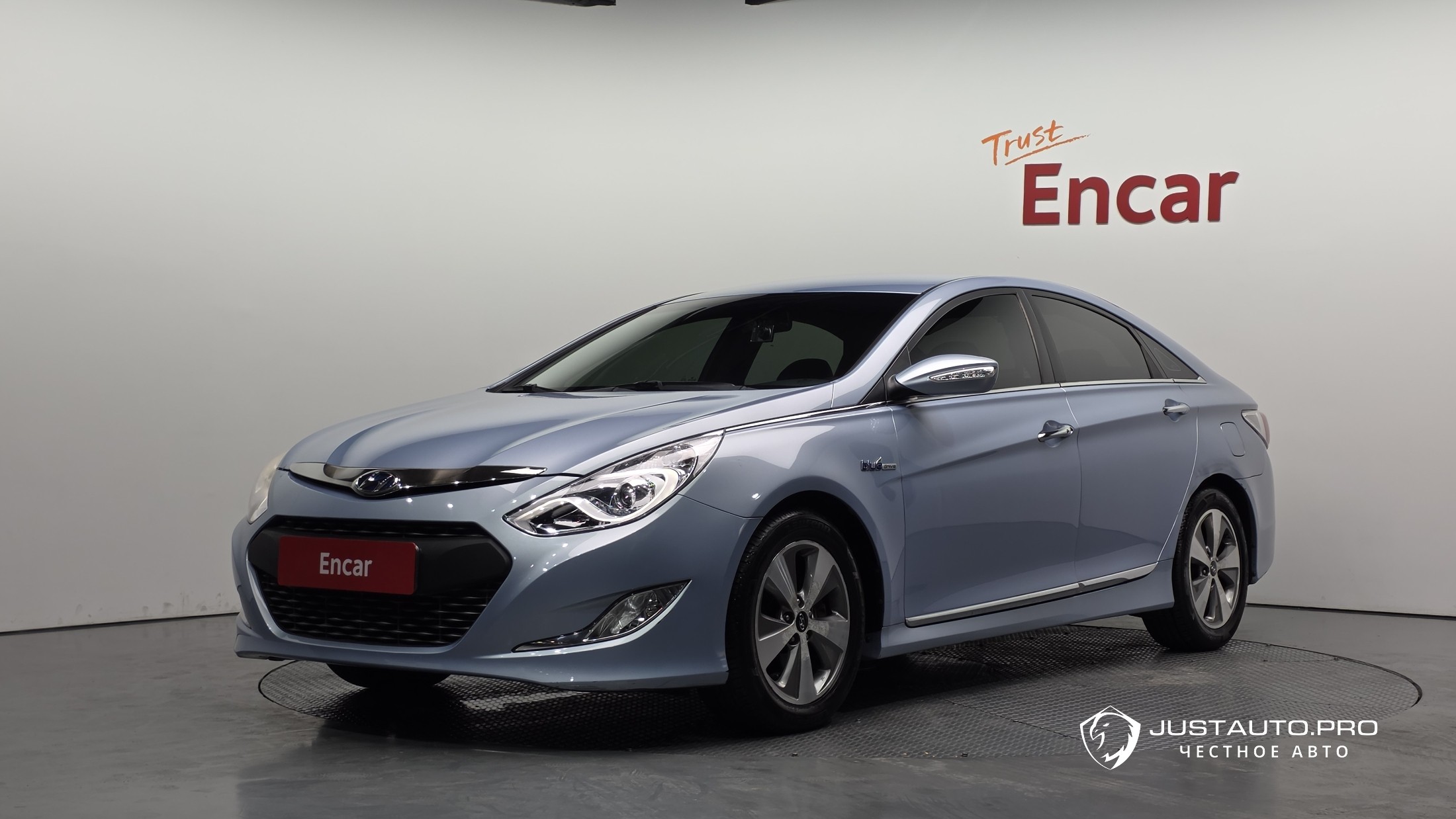 Автомобиль Hyundai Sonata