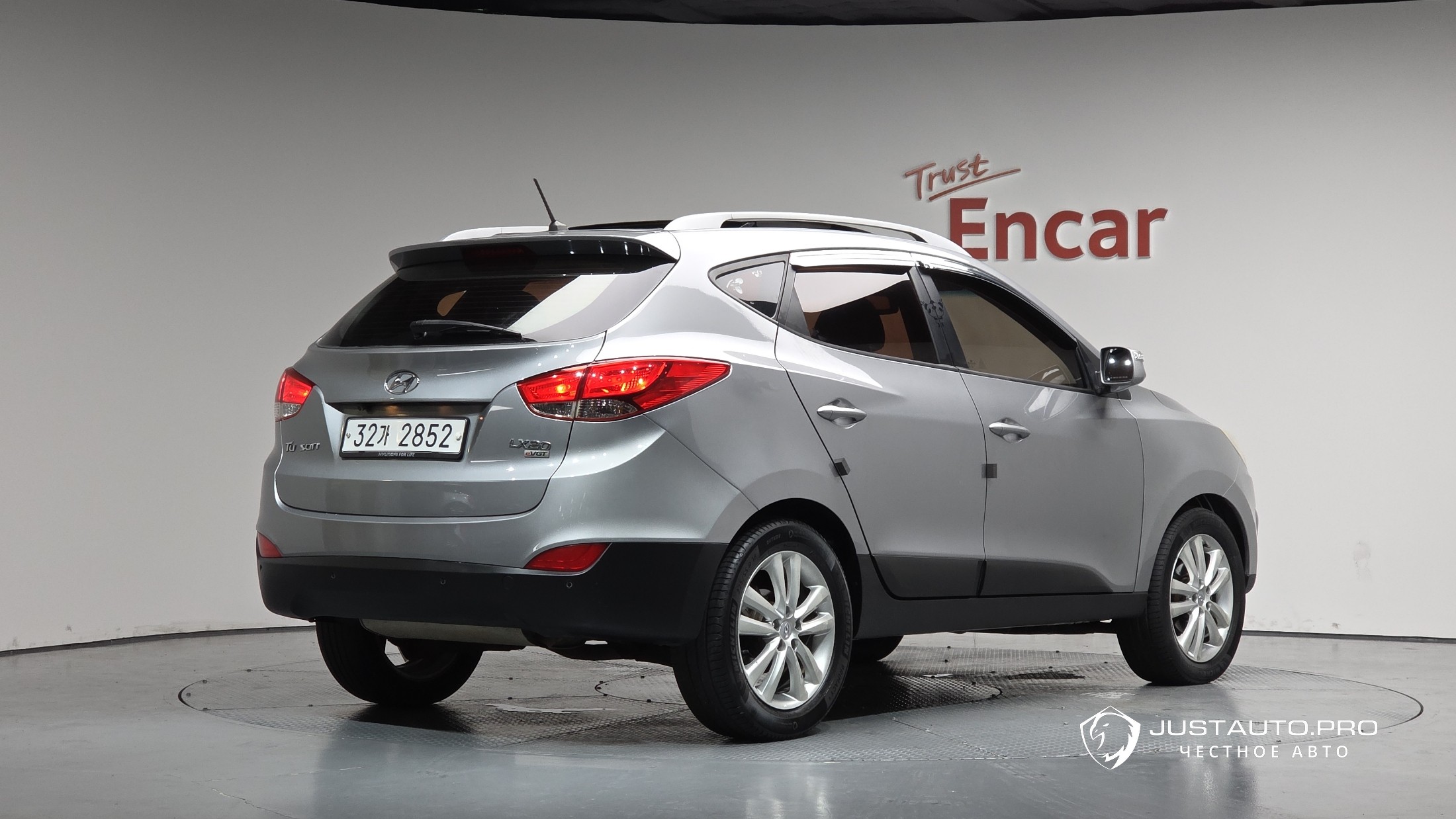 Автомобиль Hyundai Tucson