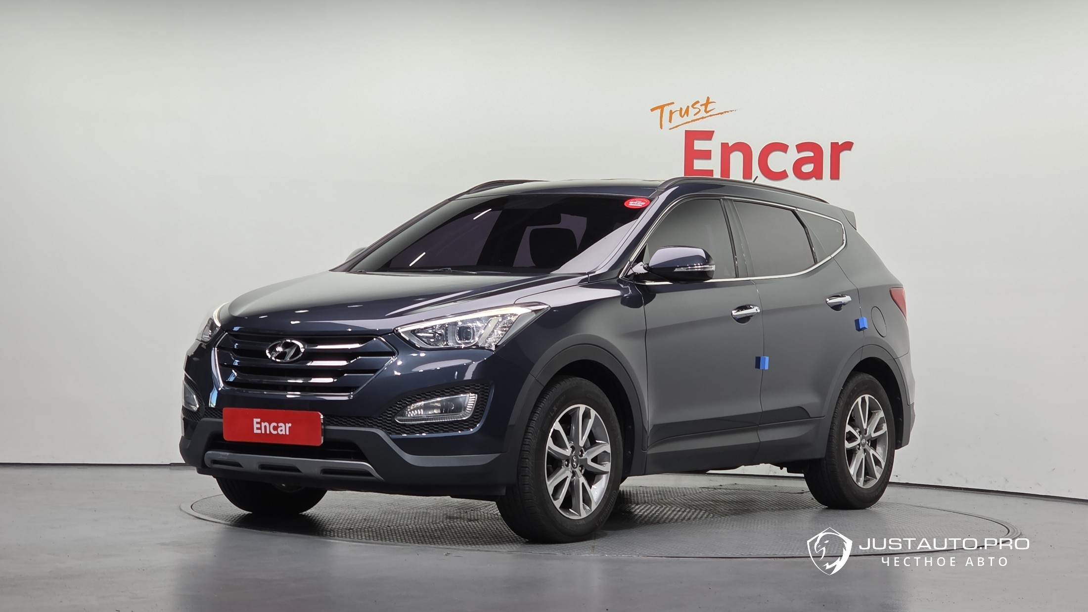 Автомобиль Hyundai Santafe