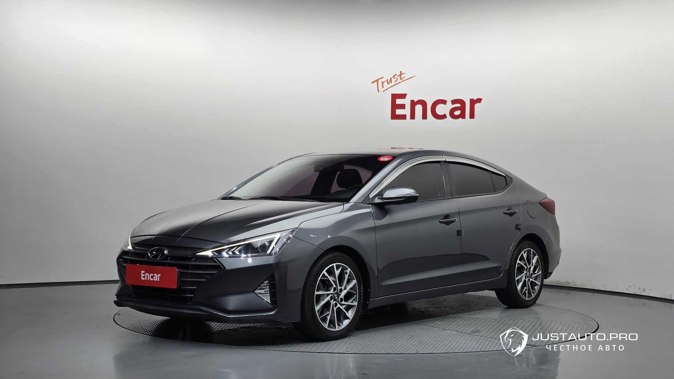 Автомобиль Hyundai AVANTE