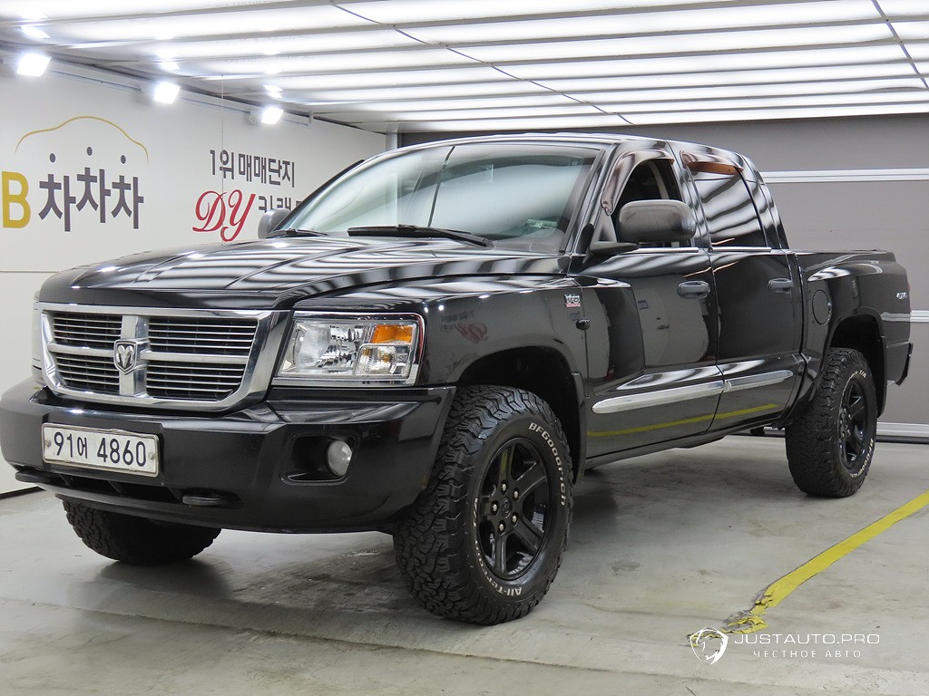Автомобиль Dodge Dakoda