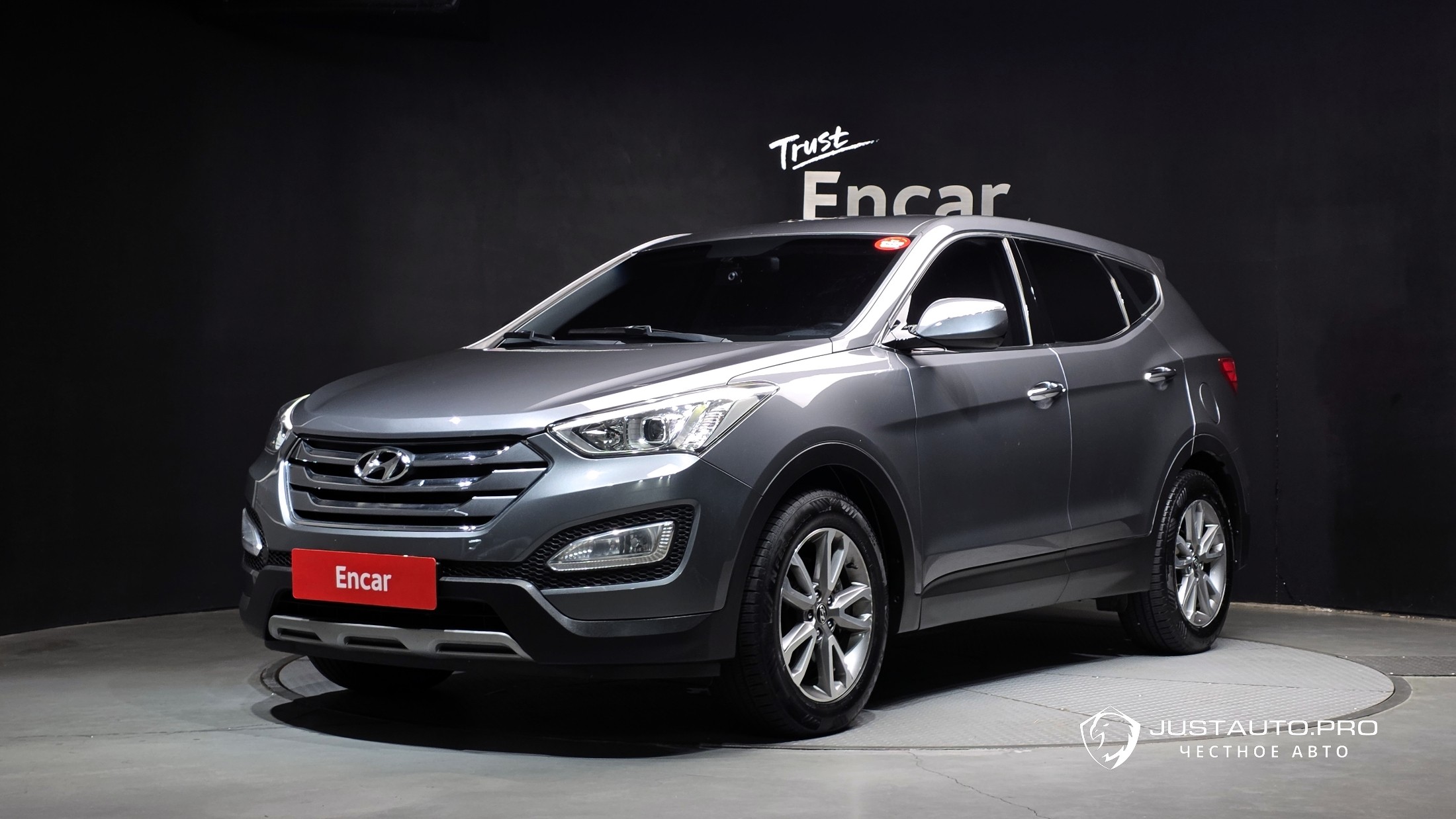 Автомобиль Hyundai Santafe
