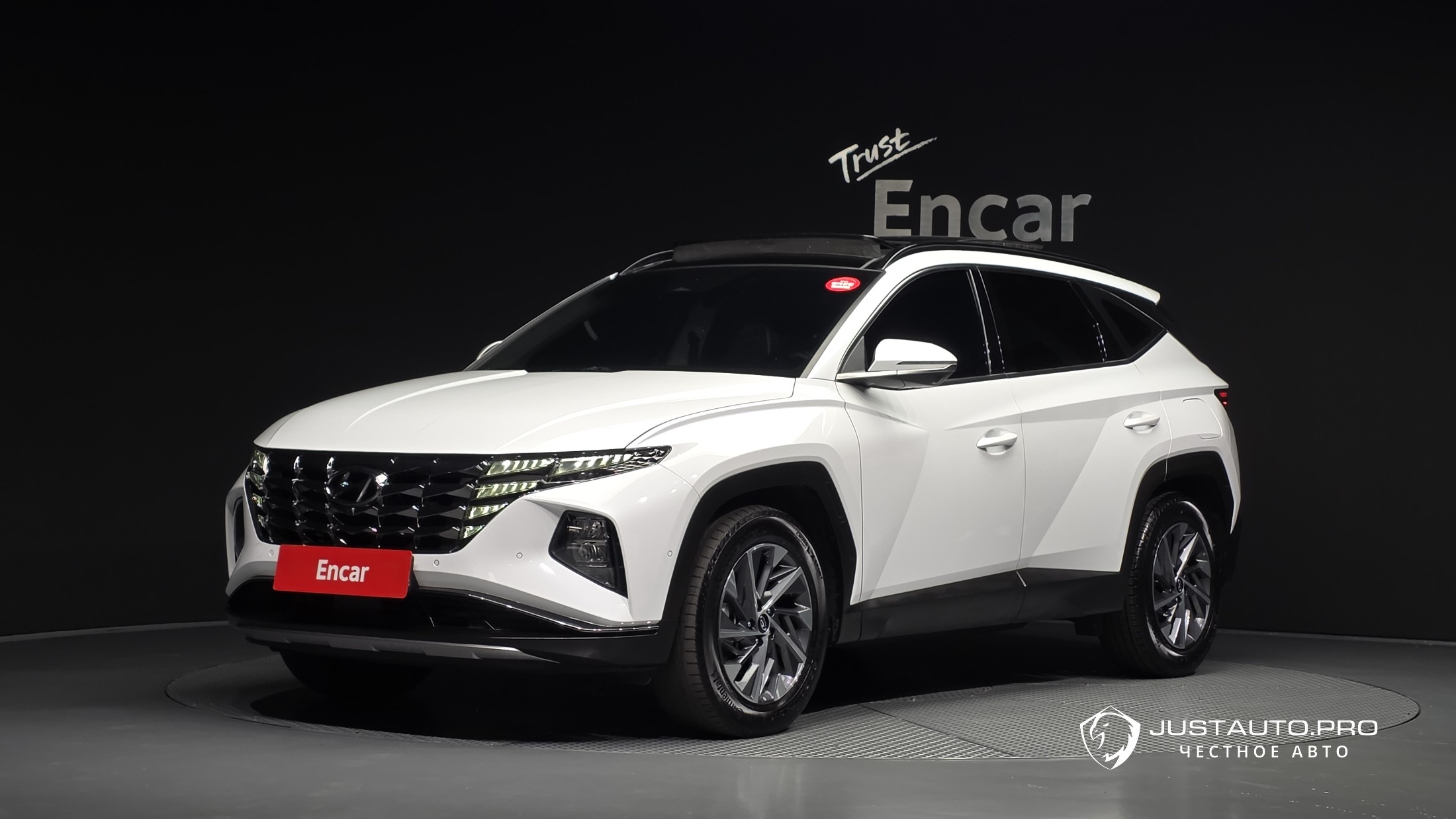 Автомобиль Hyundai Tucson