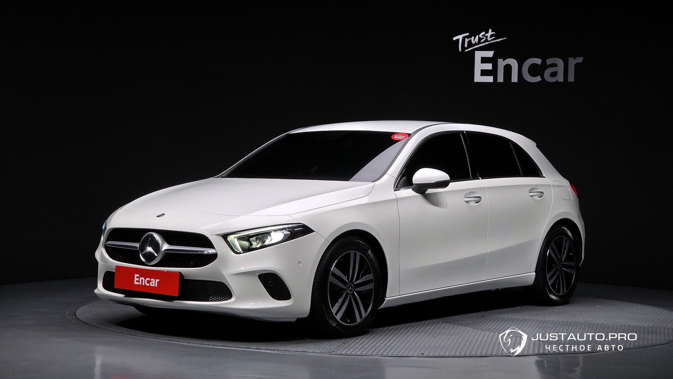Автомобиль Mercedes-Benz A-Class