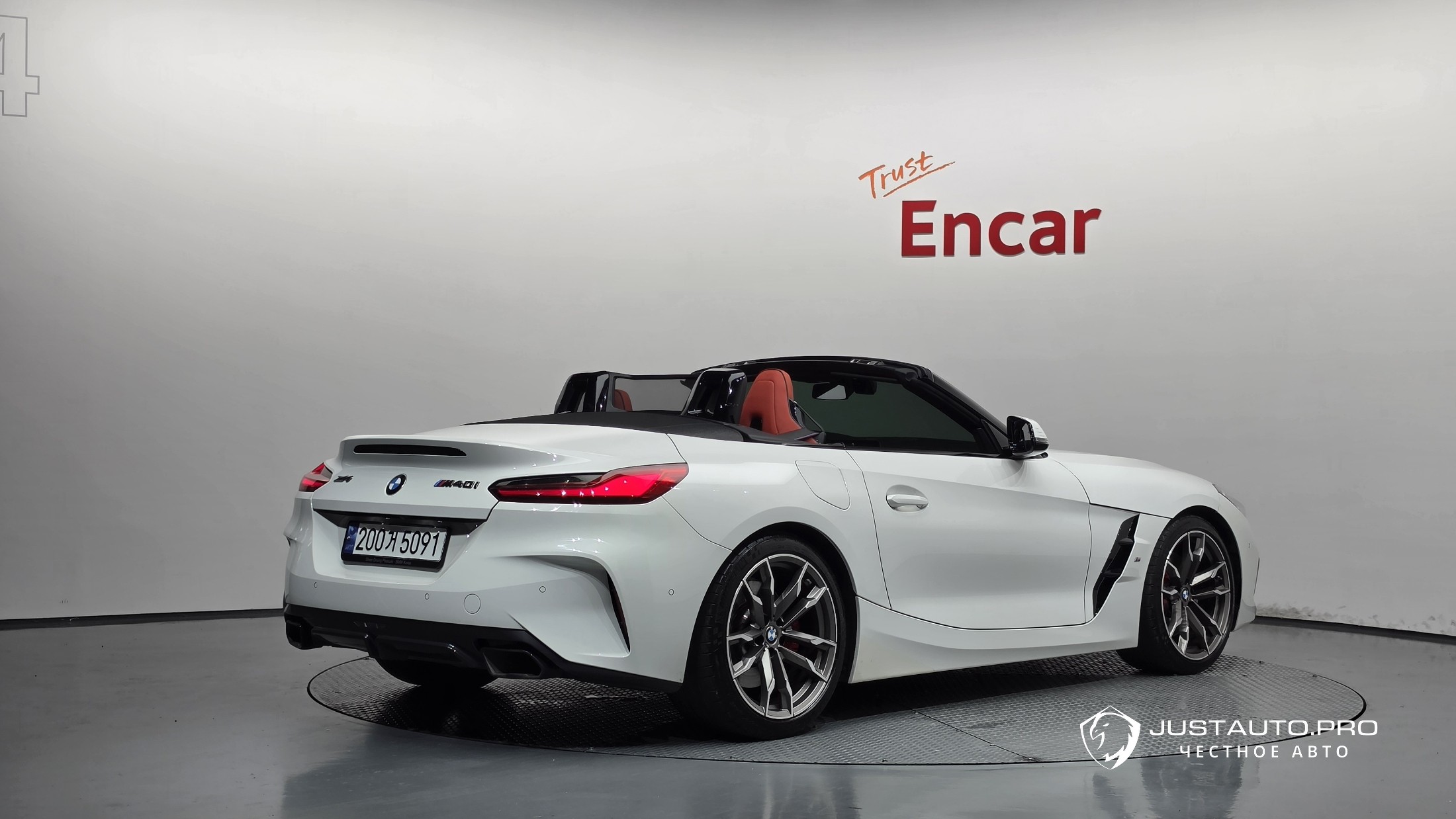 Автомобиль BMW Z4