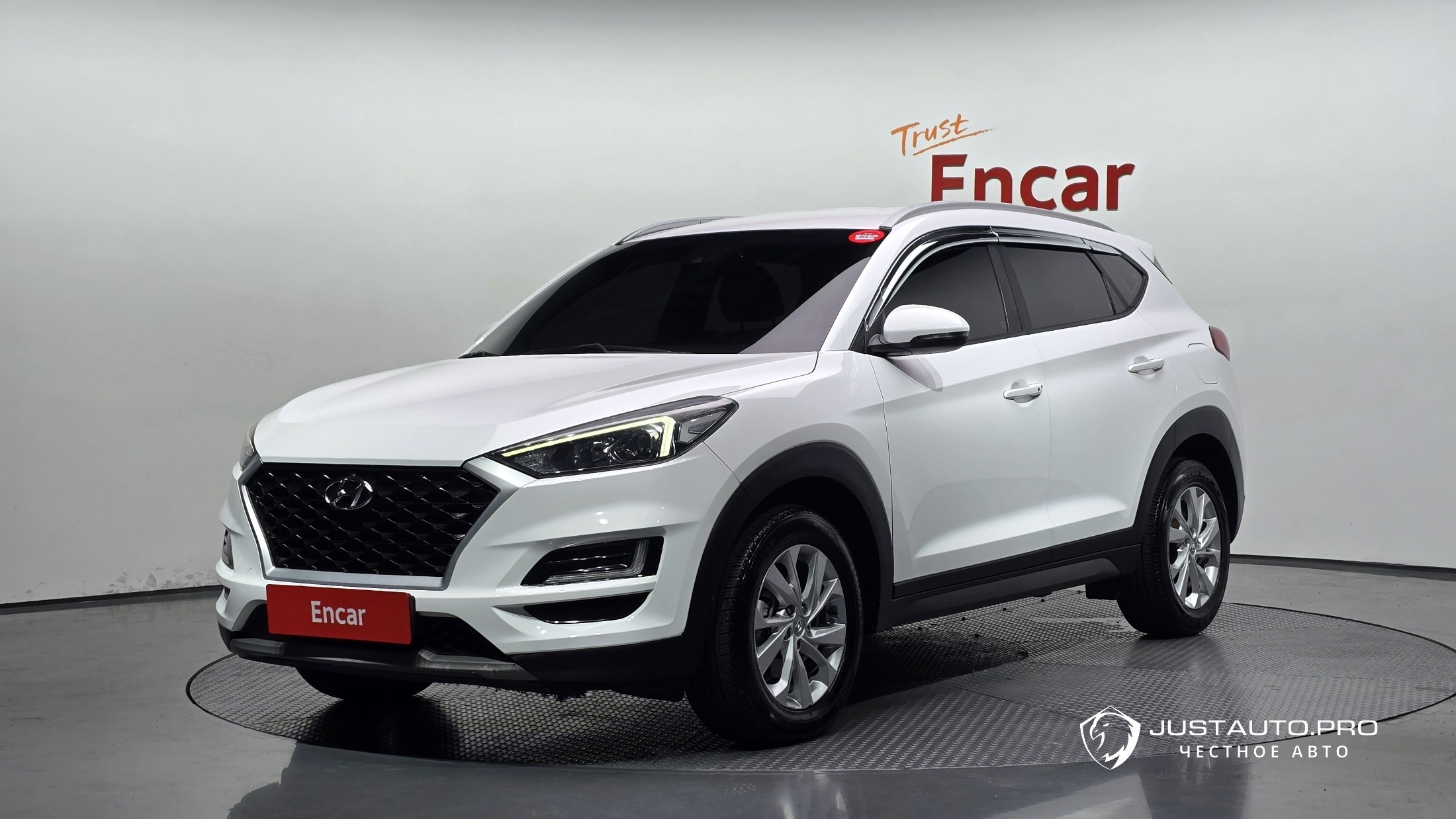 Автомобиль Hyundai Tucson