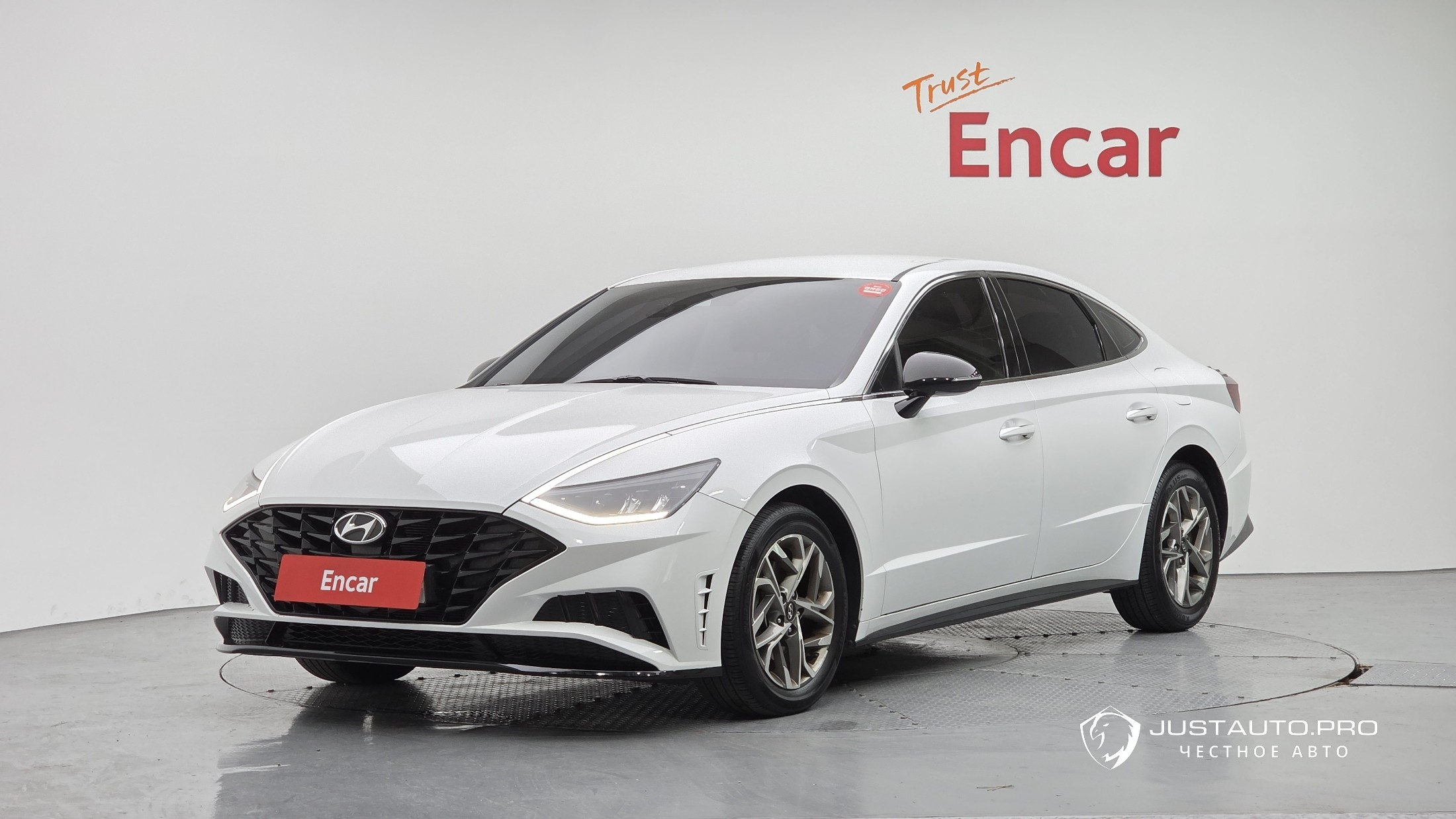 Автомобиль Hyundai Sonata
