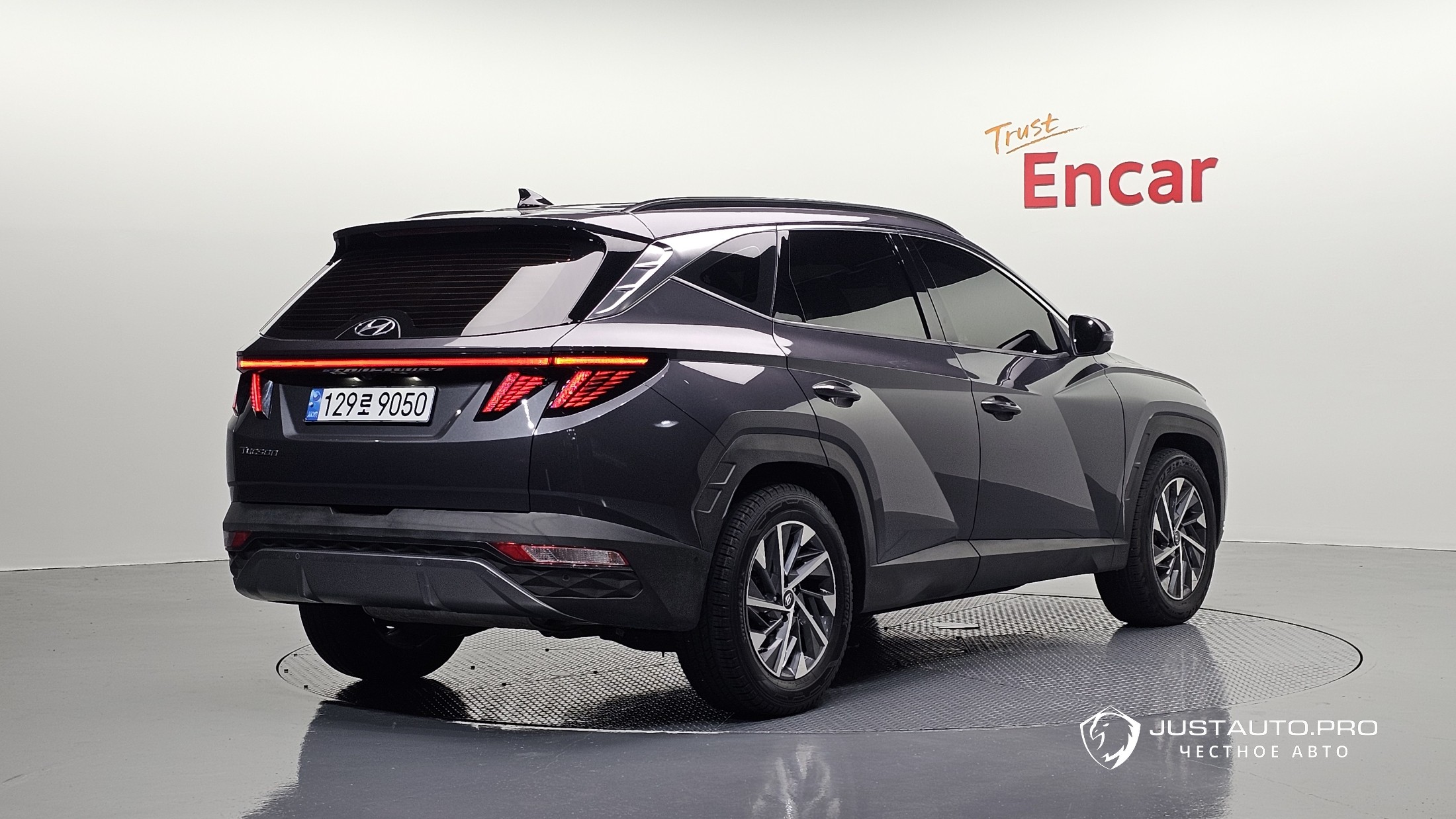 Автомобиль Hyundai Tucson