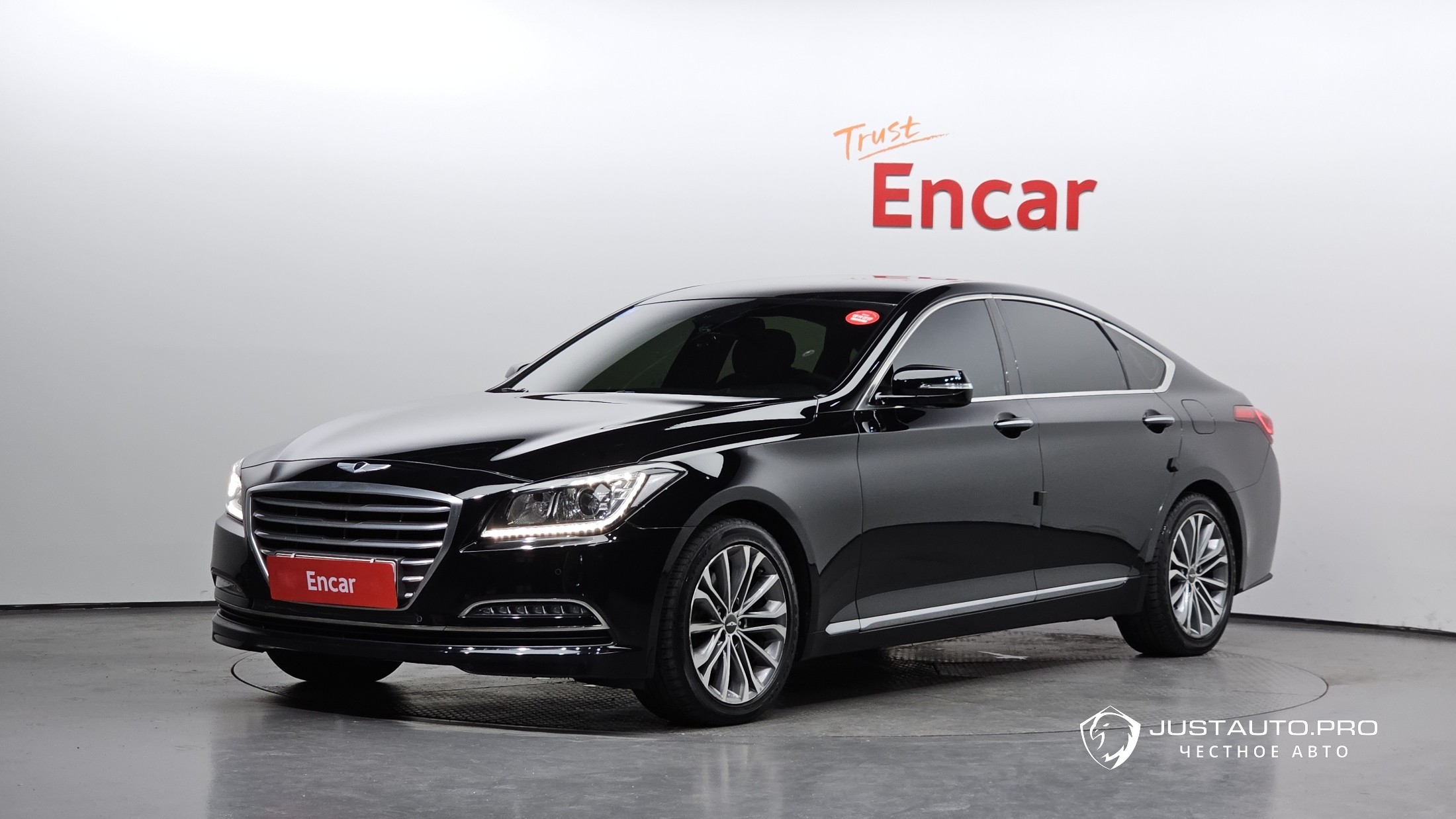Автомобиль Hyundai Genesis