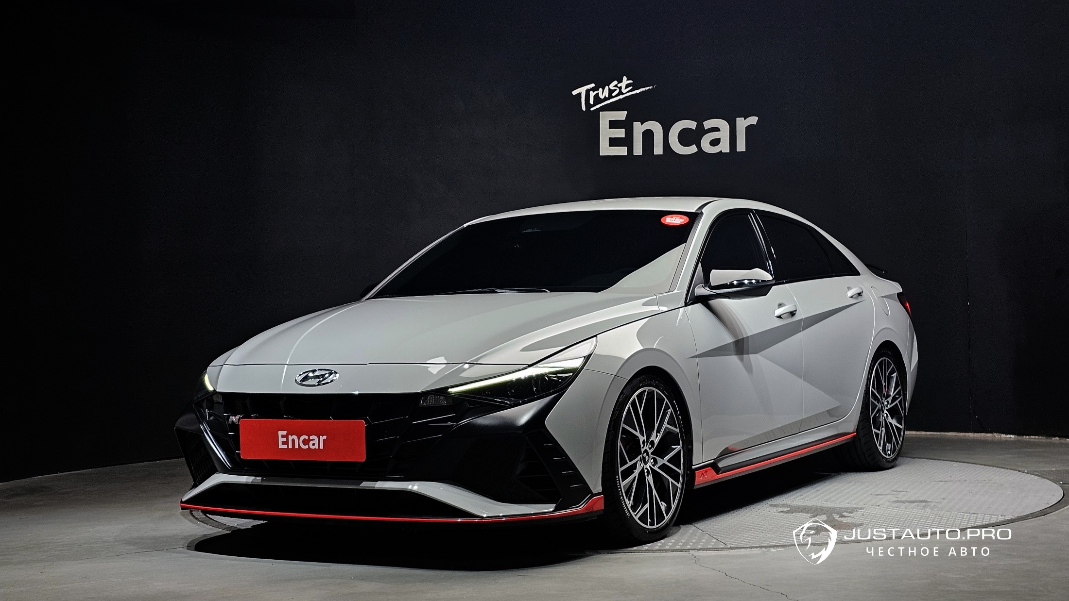 Автомобиль Hyundai AVANTE