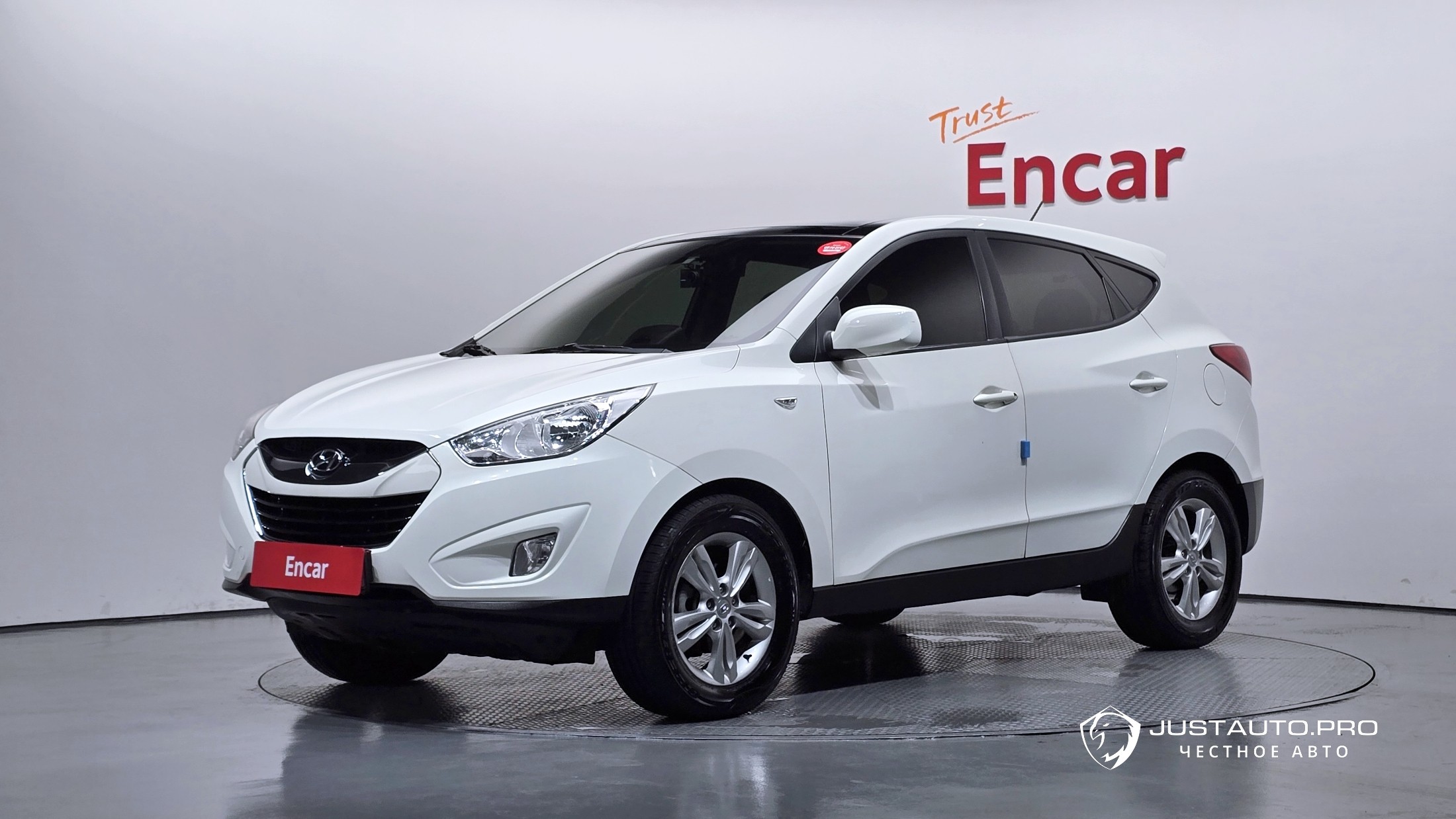 Автомобиль Hyundai Tucson