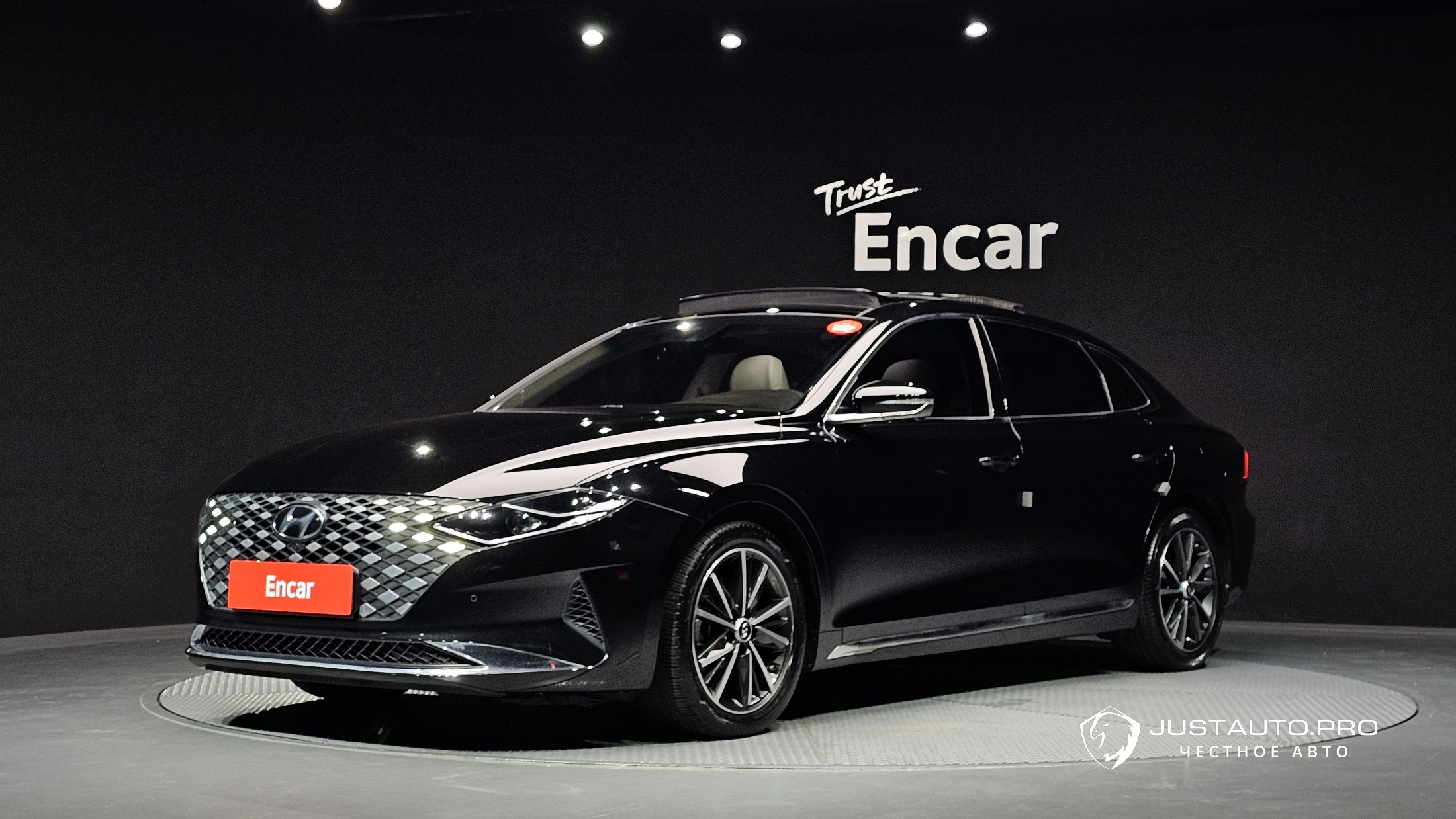 Автомобиль Hyundai Grandeur