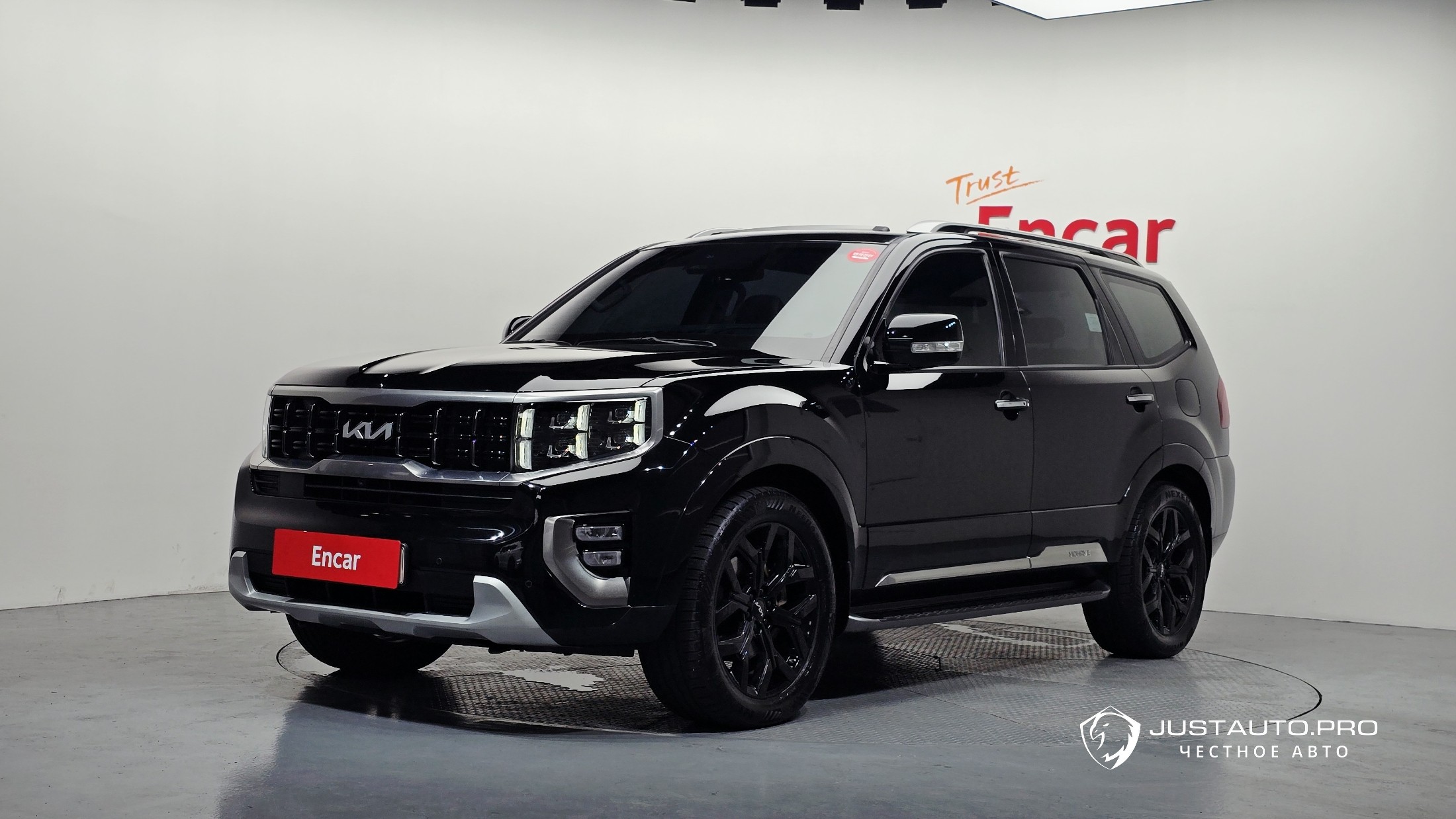 Автомобиль Kia Mohave