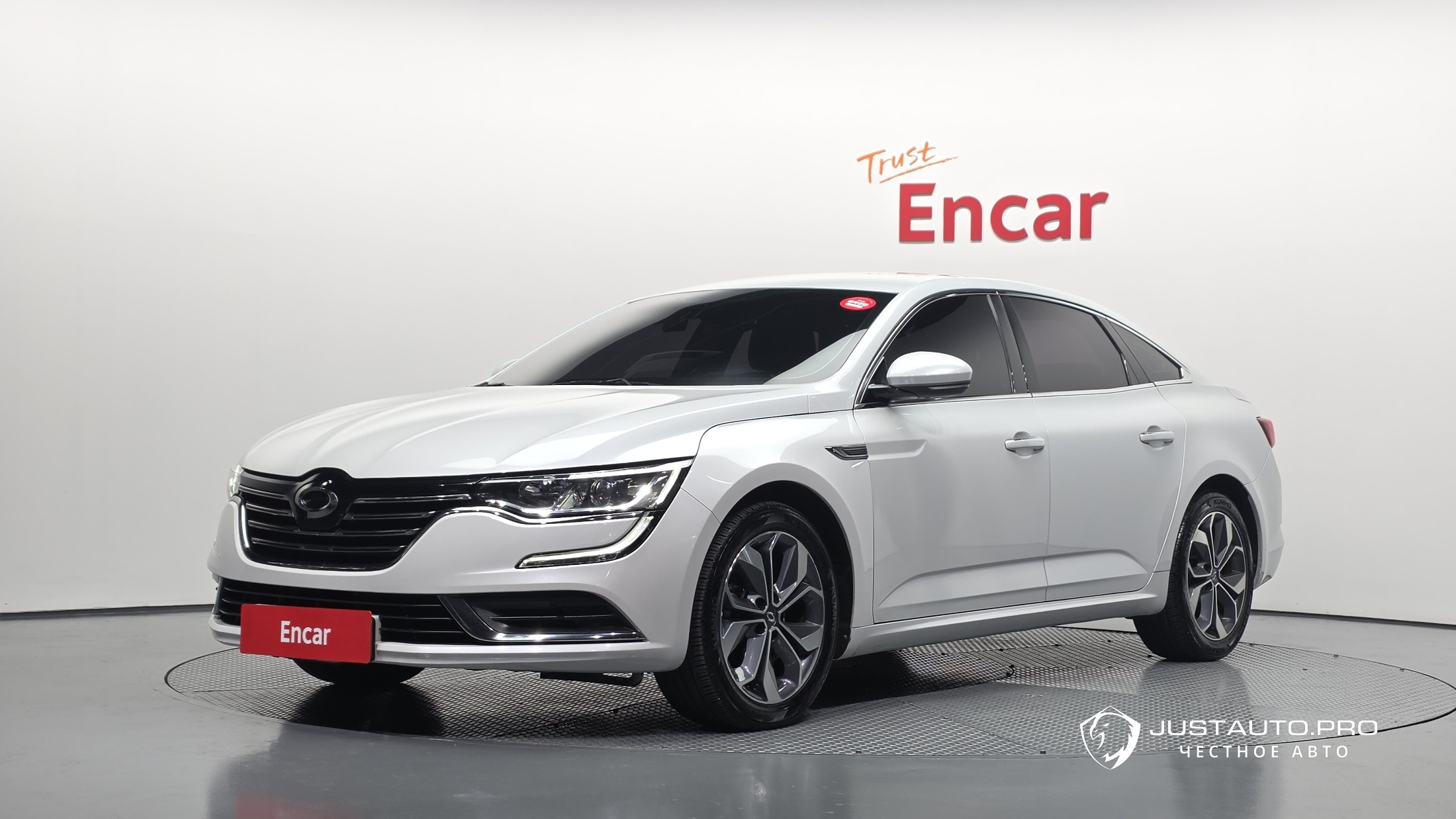 Автомобиль Renault-KoreaSamsung SM6