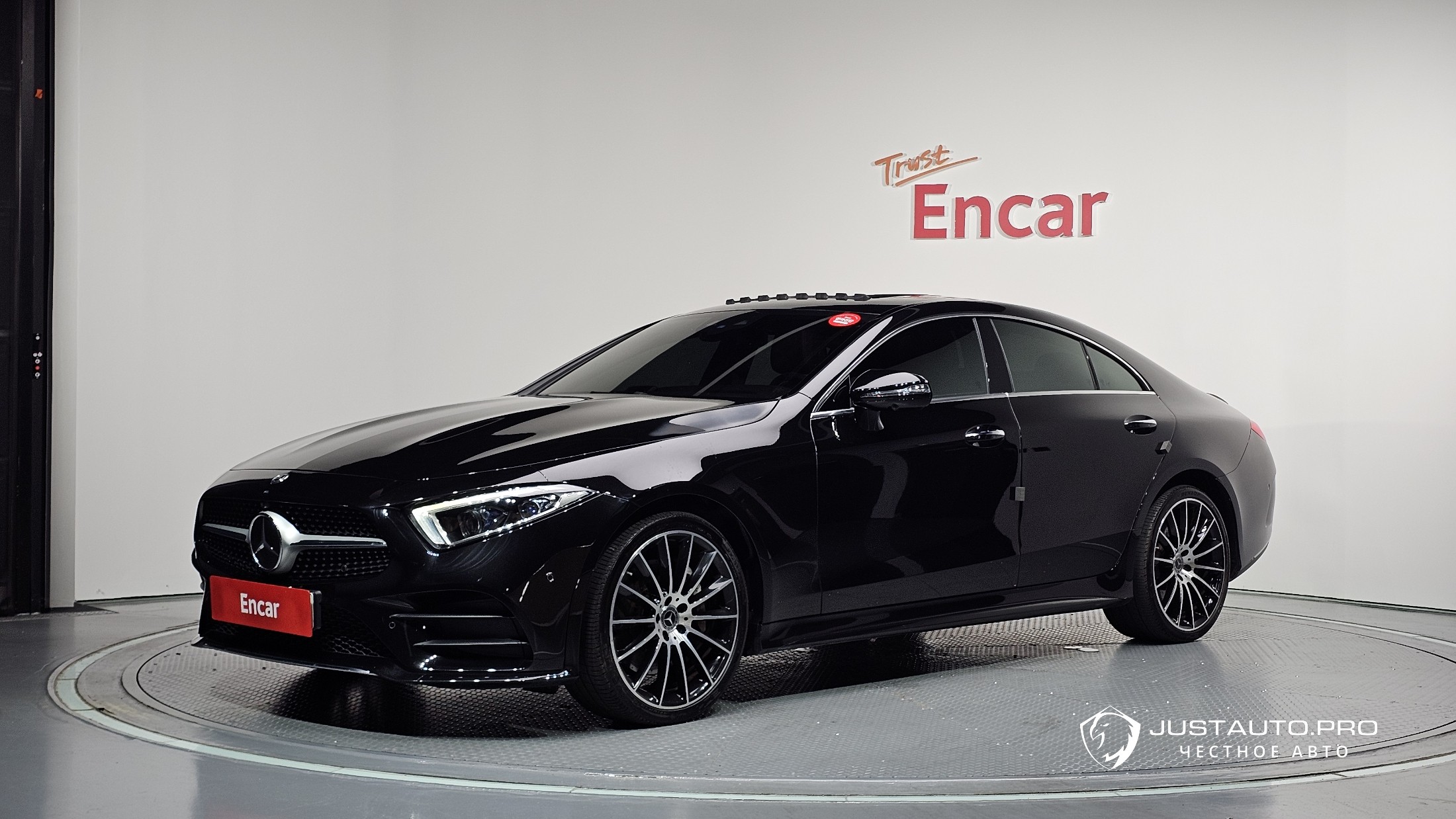 Автомобиль Mercedes-Benz CLS-Class