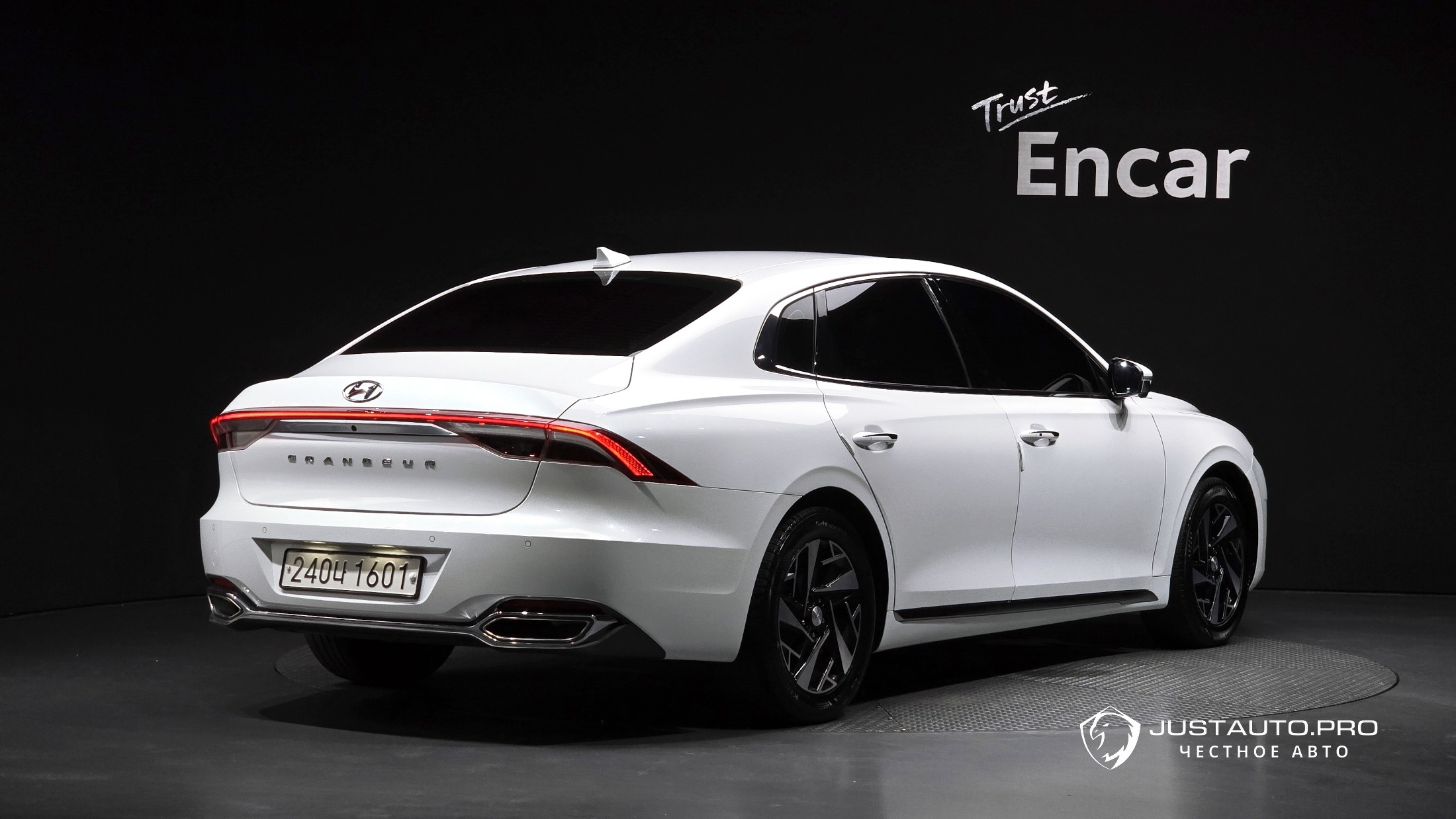 Автомобиль Hyundai Grandeur