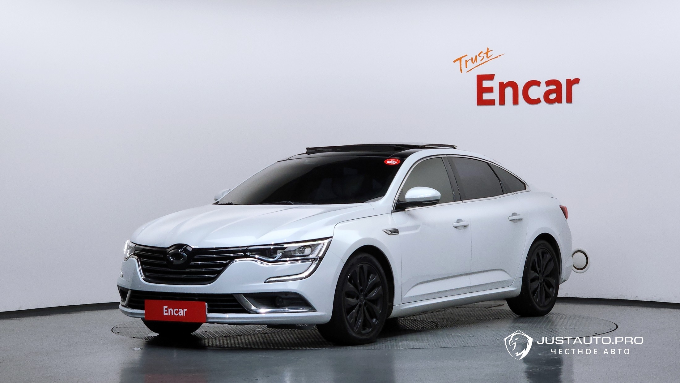Автомобиль Renault-KoreaSamsung SM6