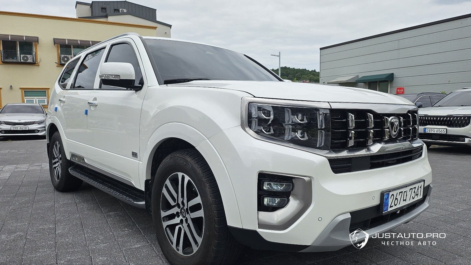 Автомобиль Kia Mohave